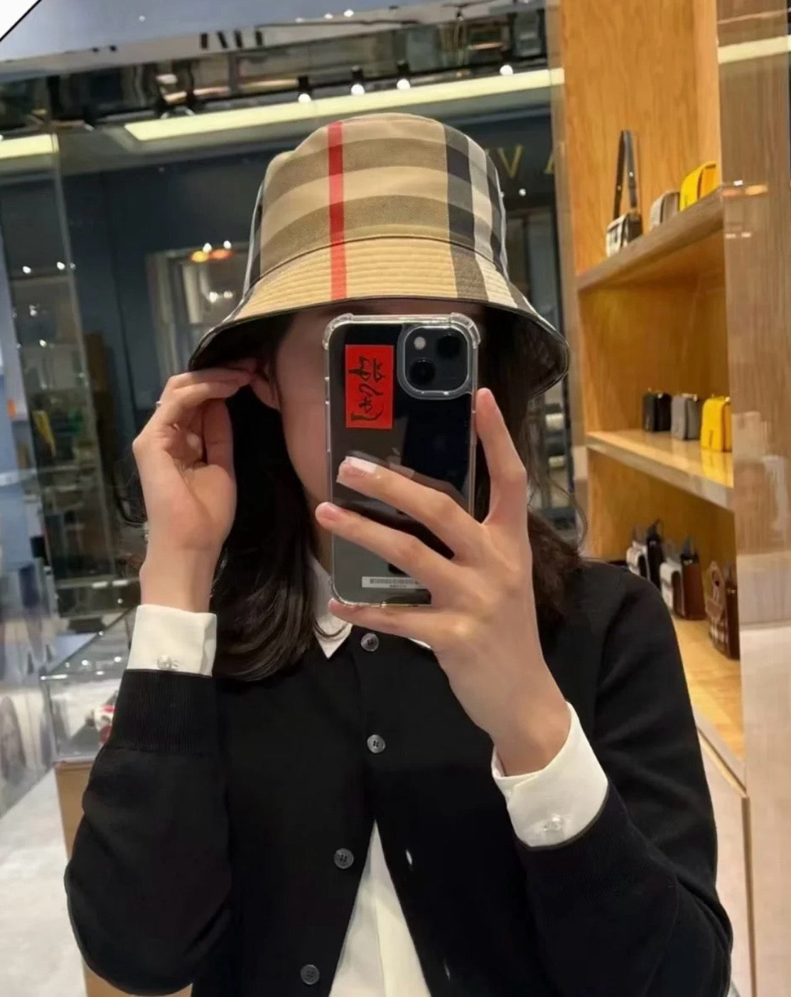 버버리 버킷햇 1