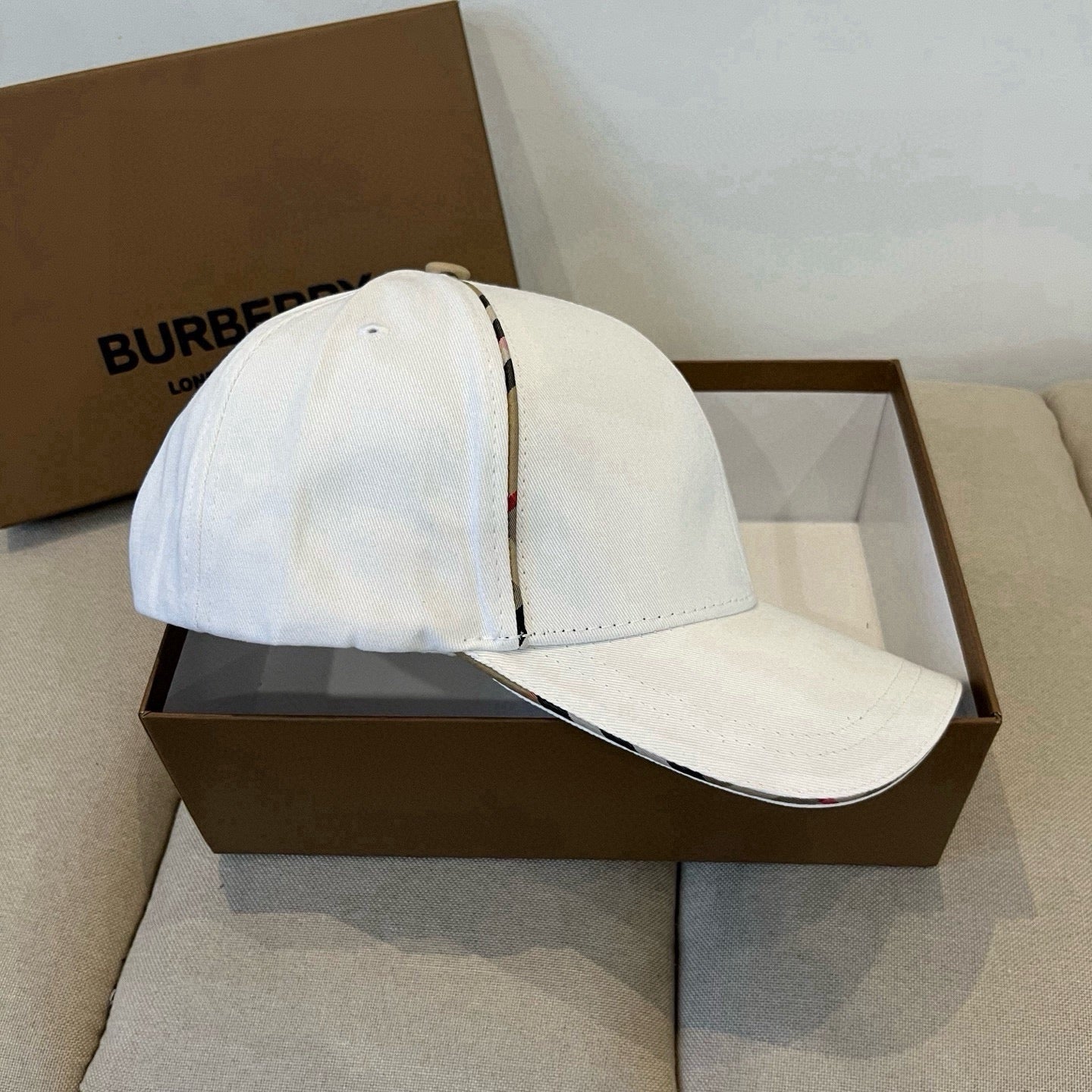 루이비통 볼캡 1