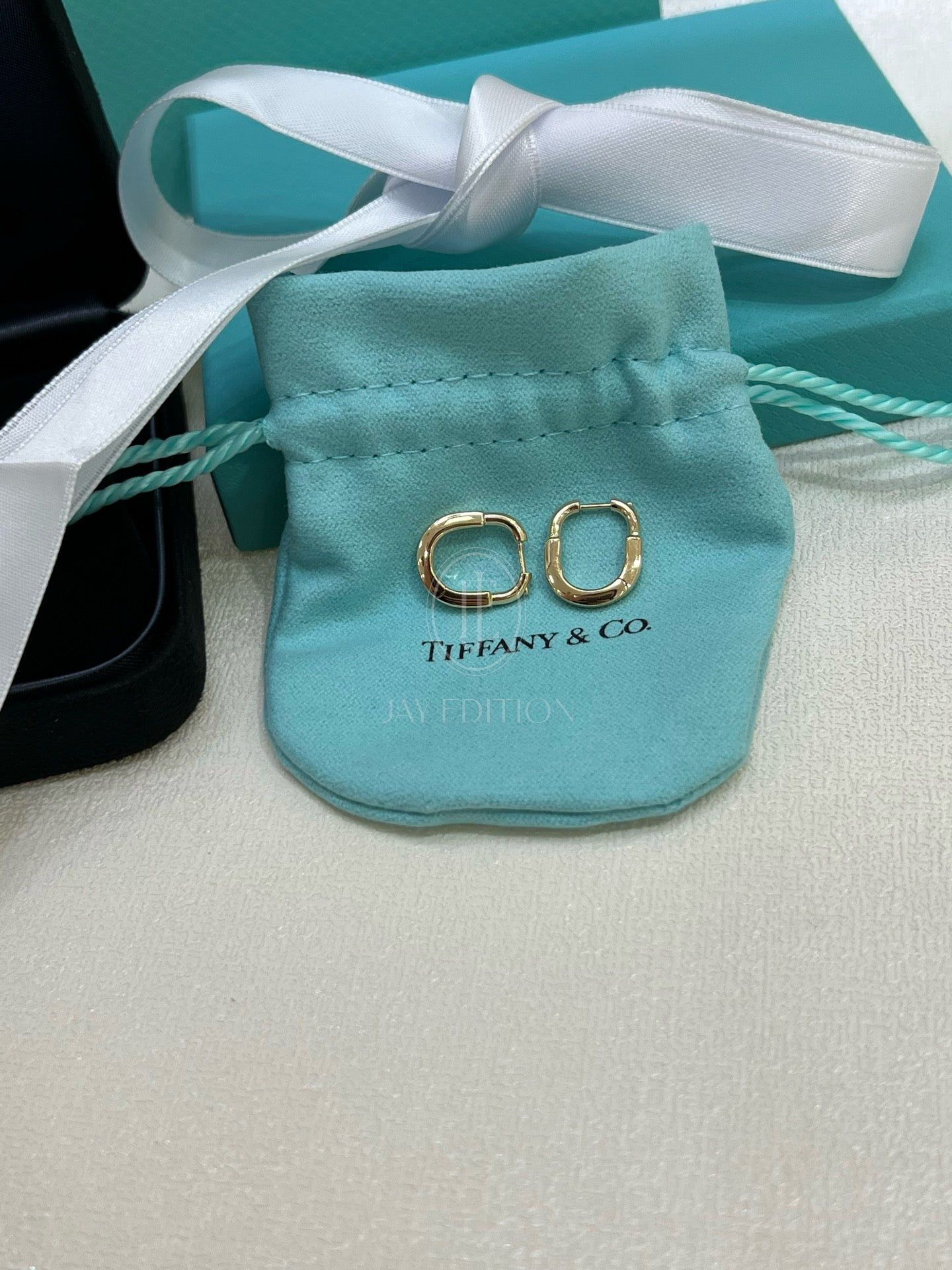 티파니 락 이어링 (18K)