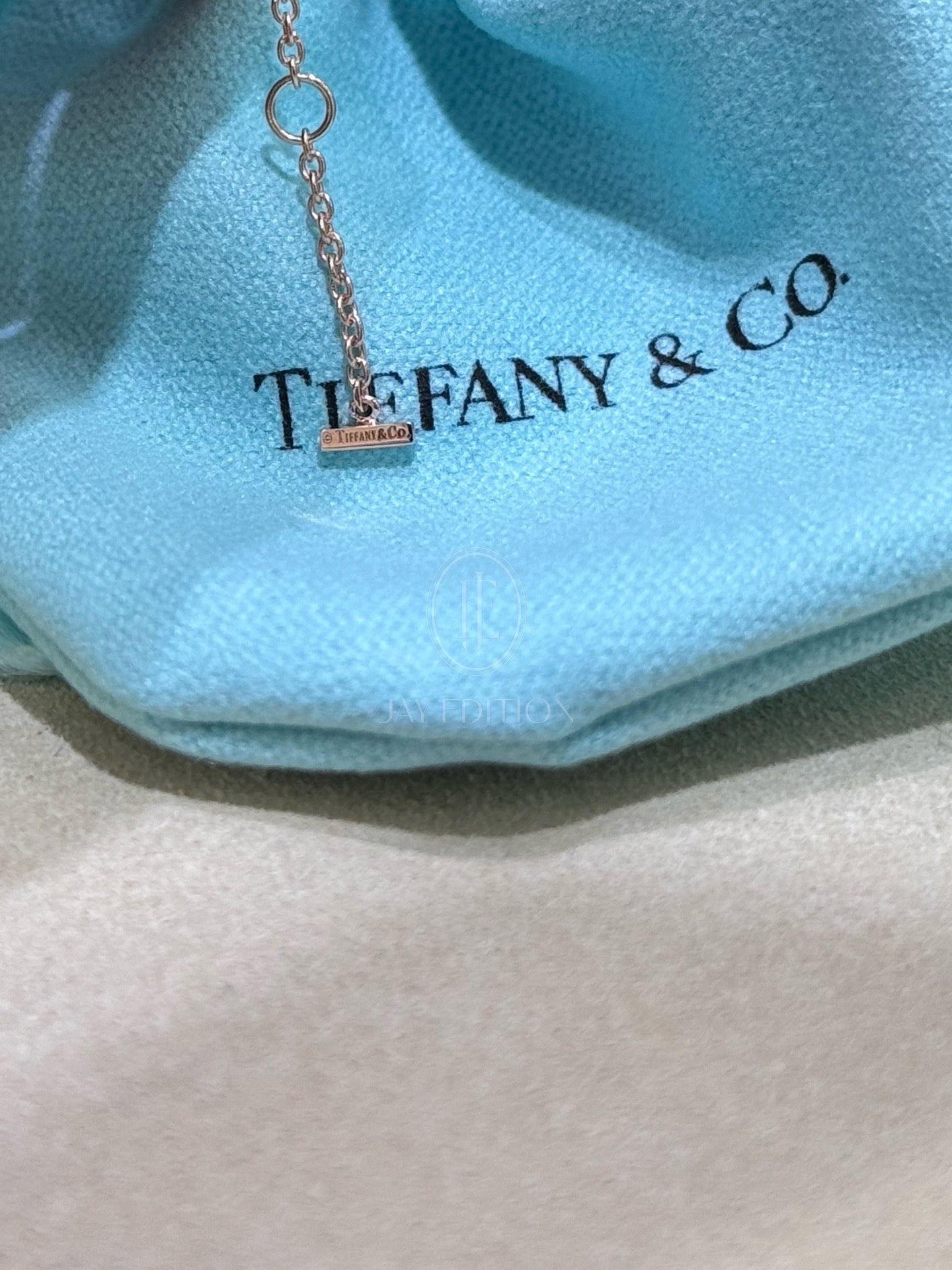 티파니 T 스마일 브레이슬릿 (18K)