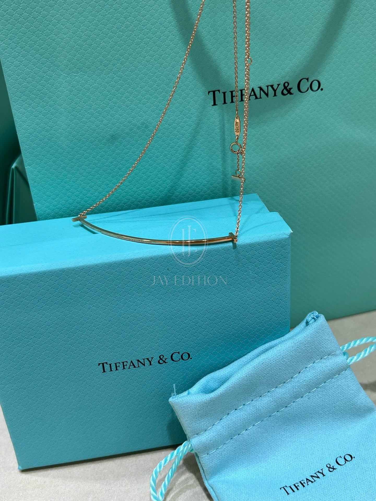 티파니 스마일 팬던트 네크리스 (18K)