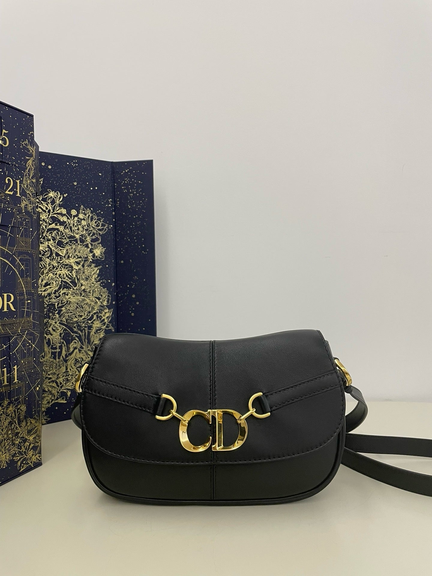 디올 스몰 CD 베사체 백