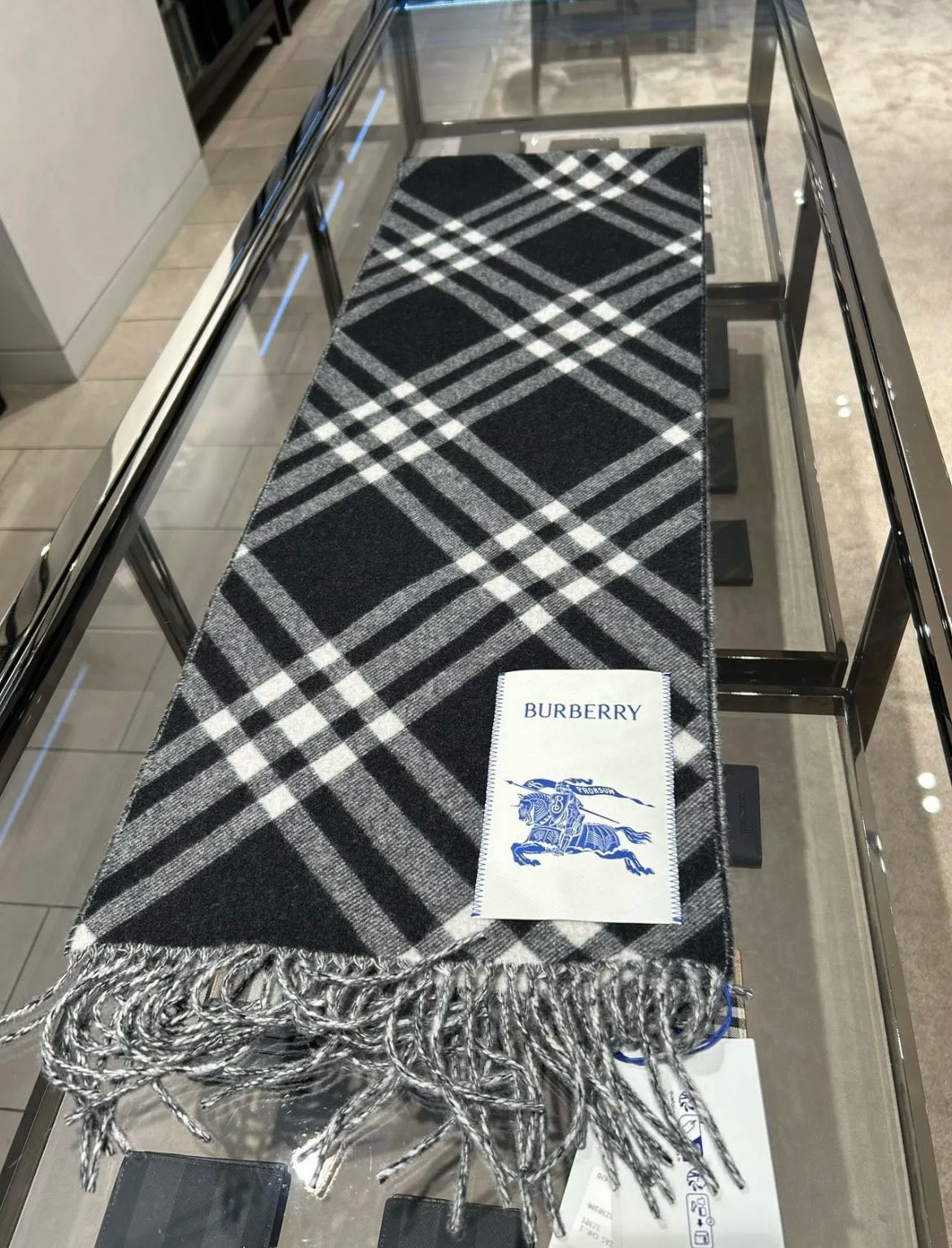 버버리 머플러