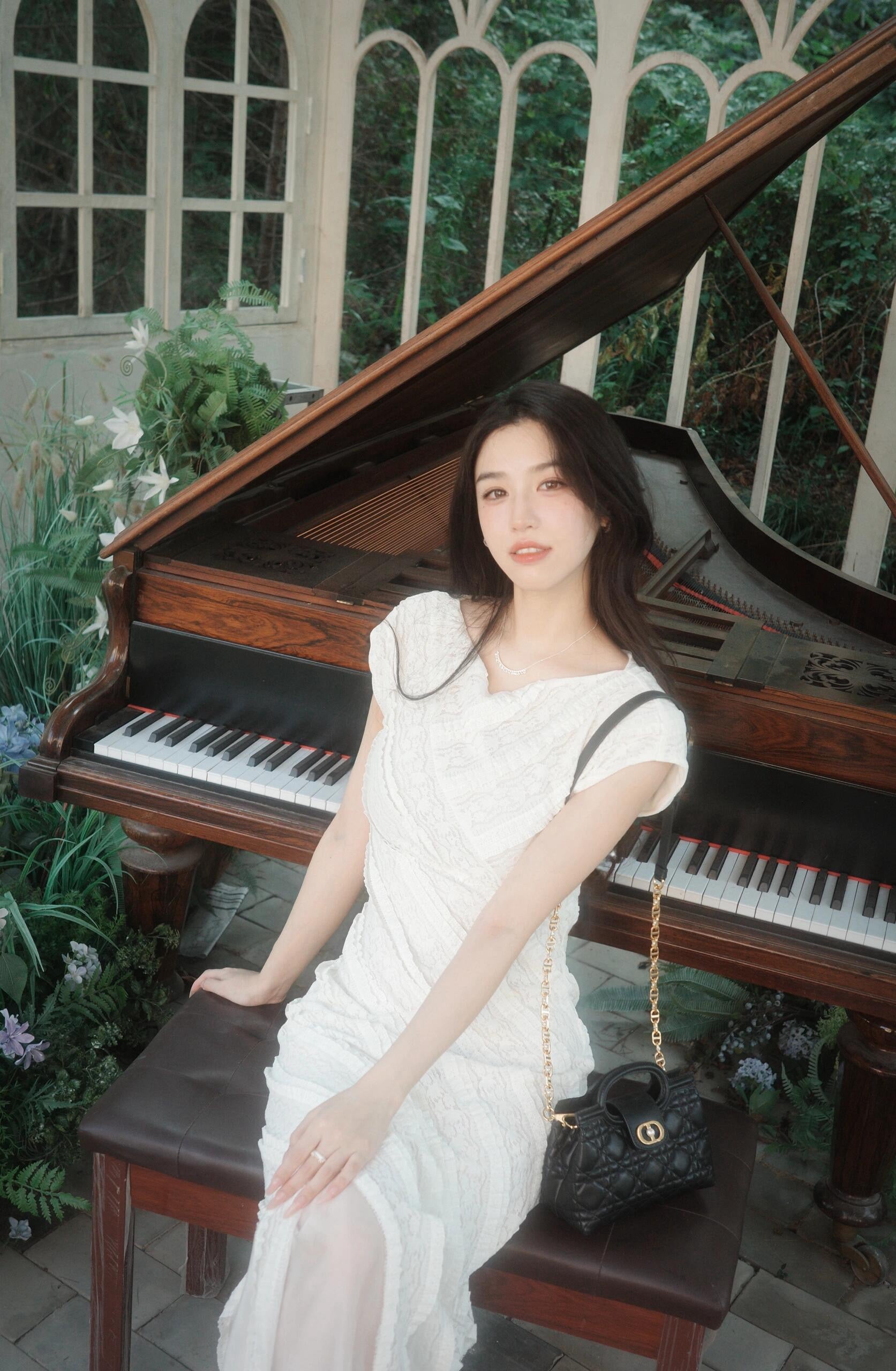 디올 Jolie 탑 핸들 미니 백
