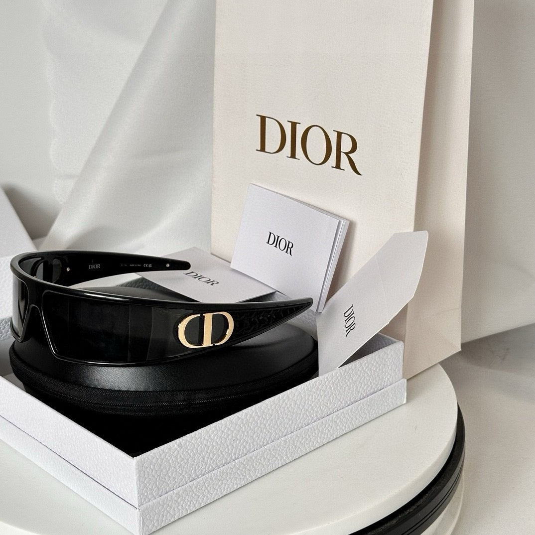 디올 VeryDior M1U 선글라스