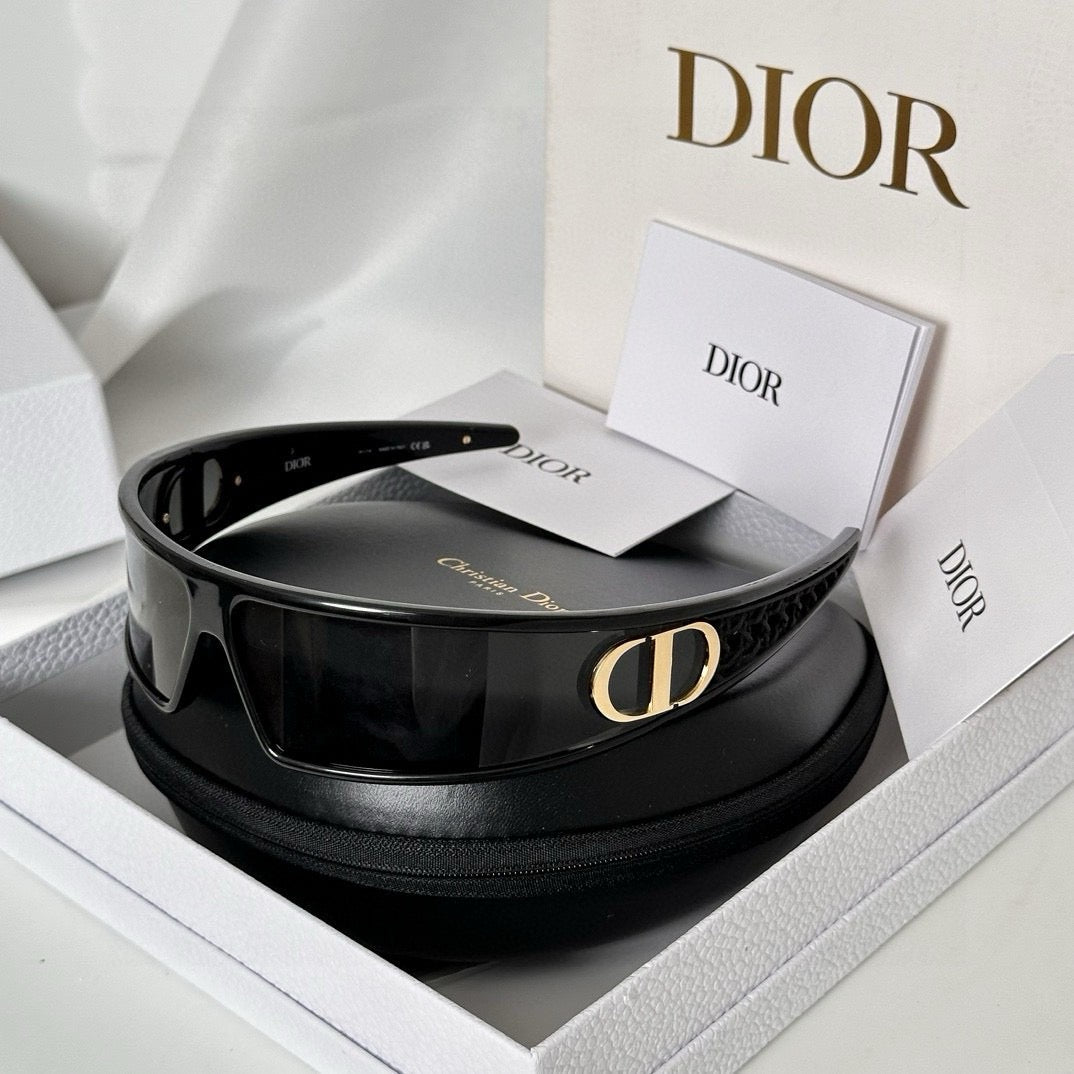 디올 VeryDior M1U 선글라스