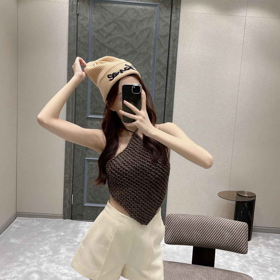 C 비니 (레터링)