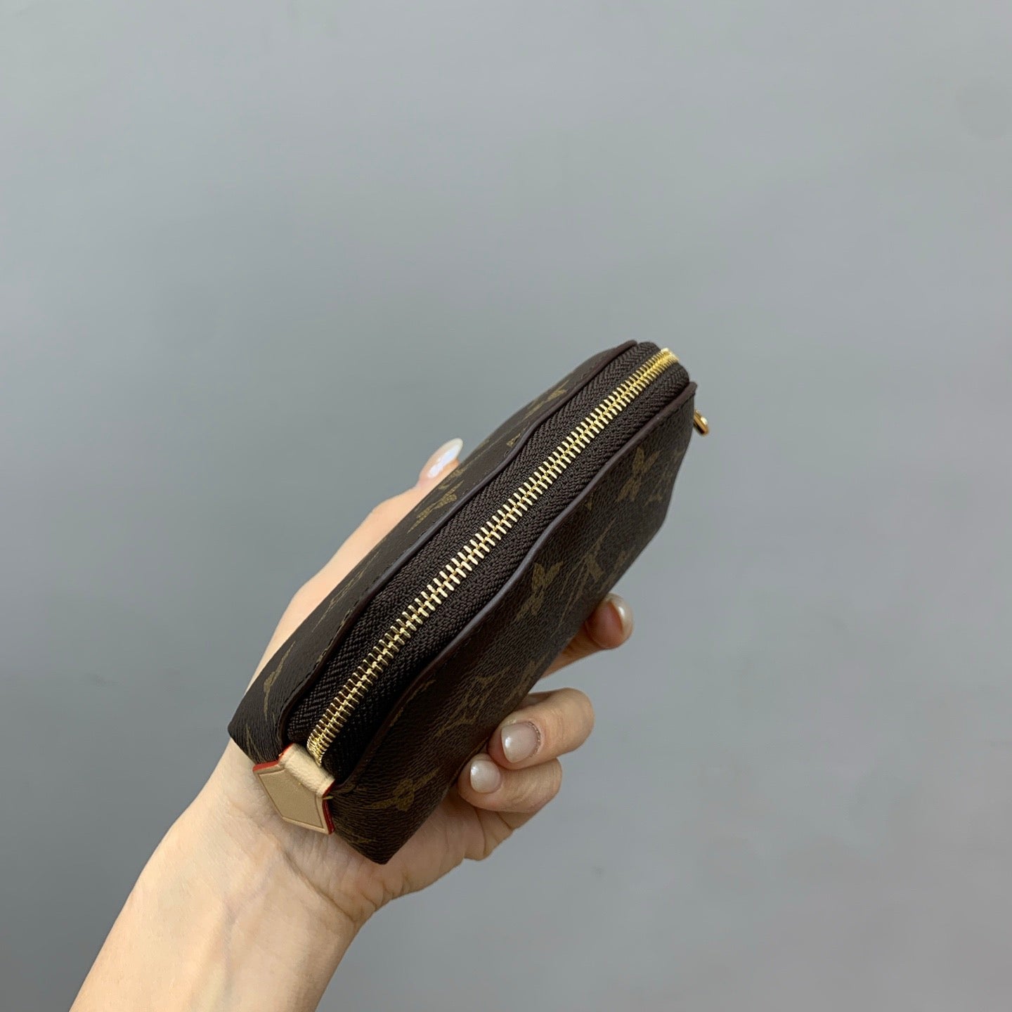 루이비통 코스메틱 퍼스 모노그램 파우치