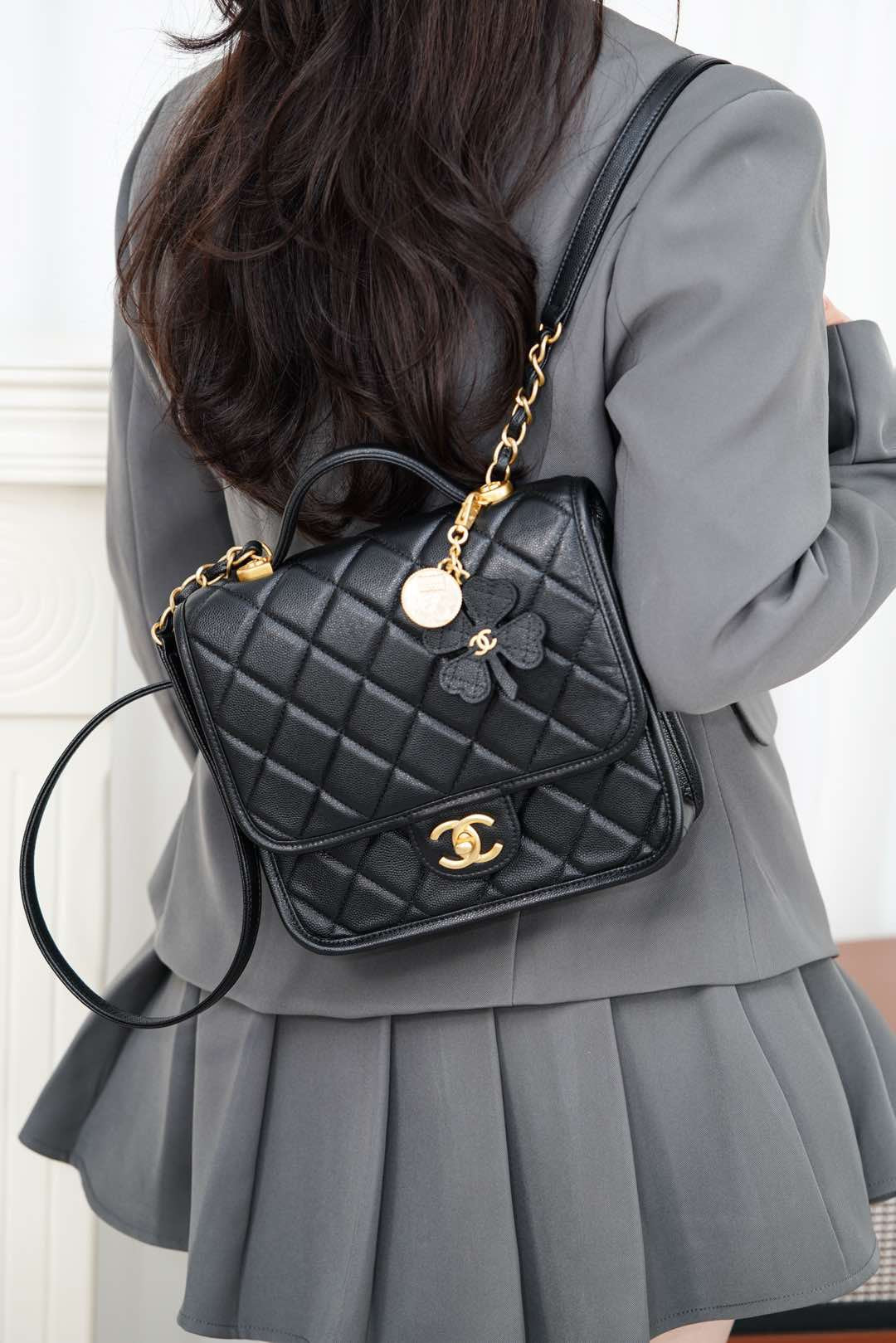 C 25FW 탑핸들 클로버 백팩