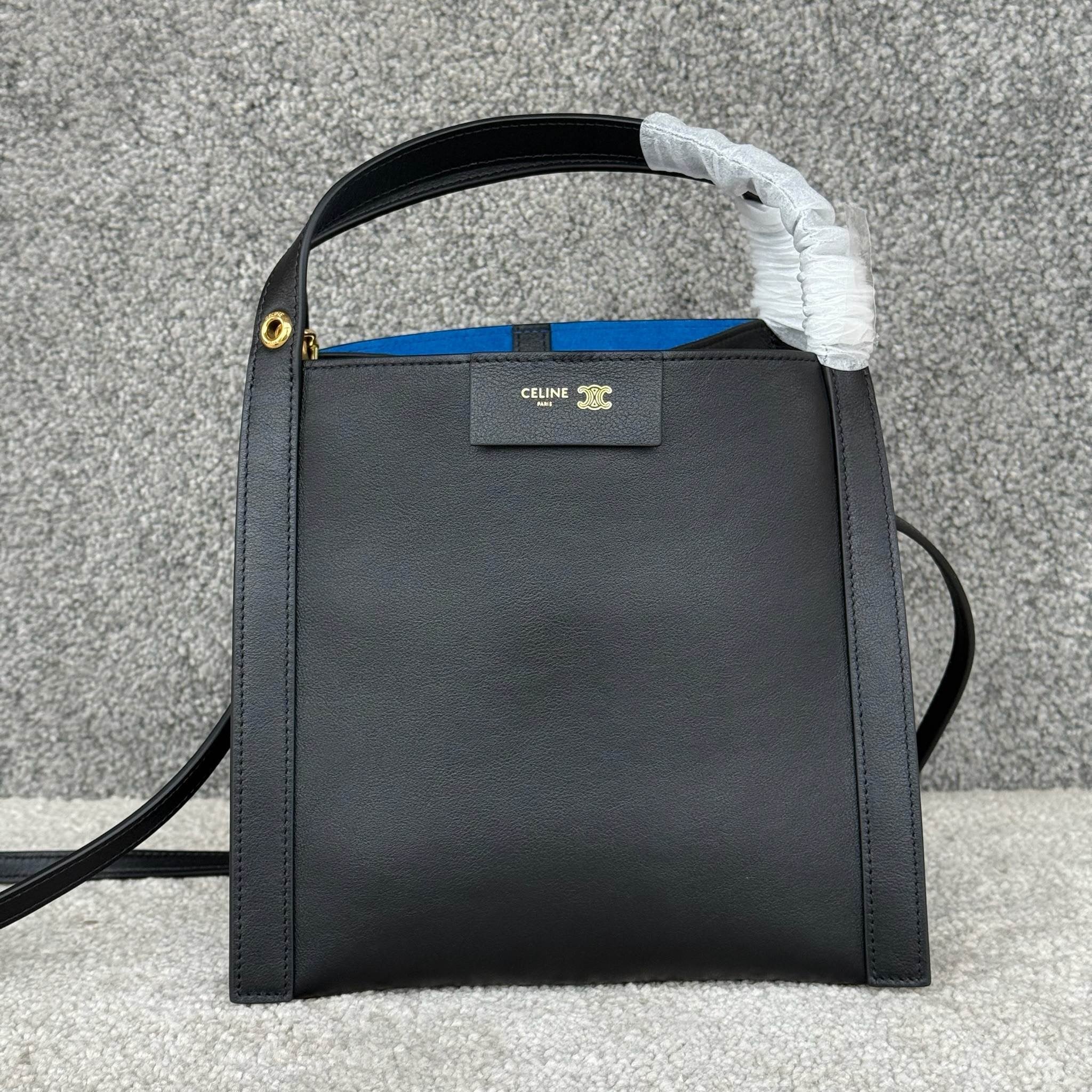 CEL  스몰 큐보 백
