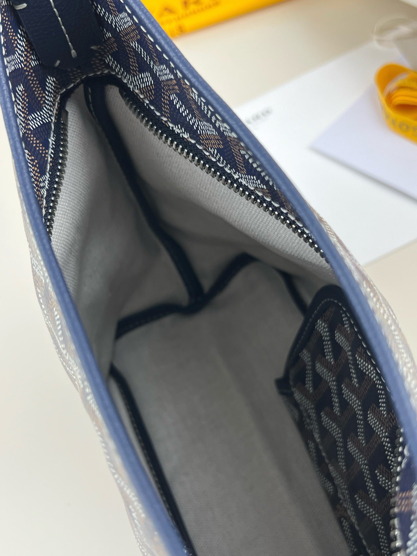고야드 보헴  호보백 미니 (네이비)
