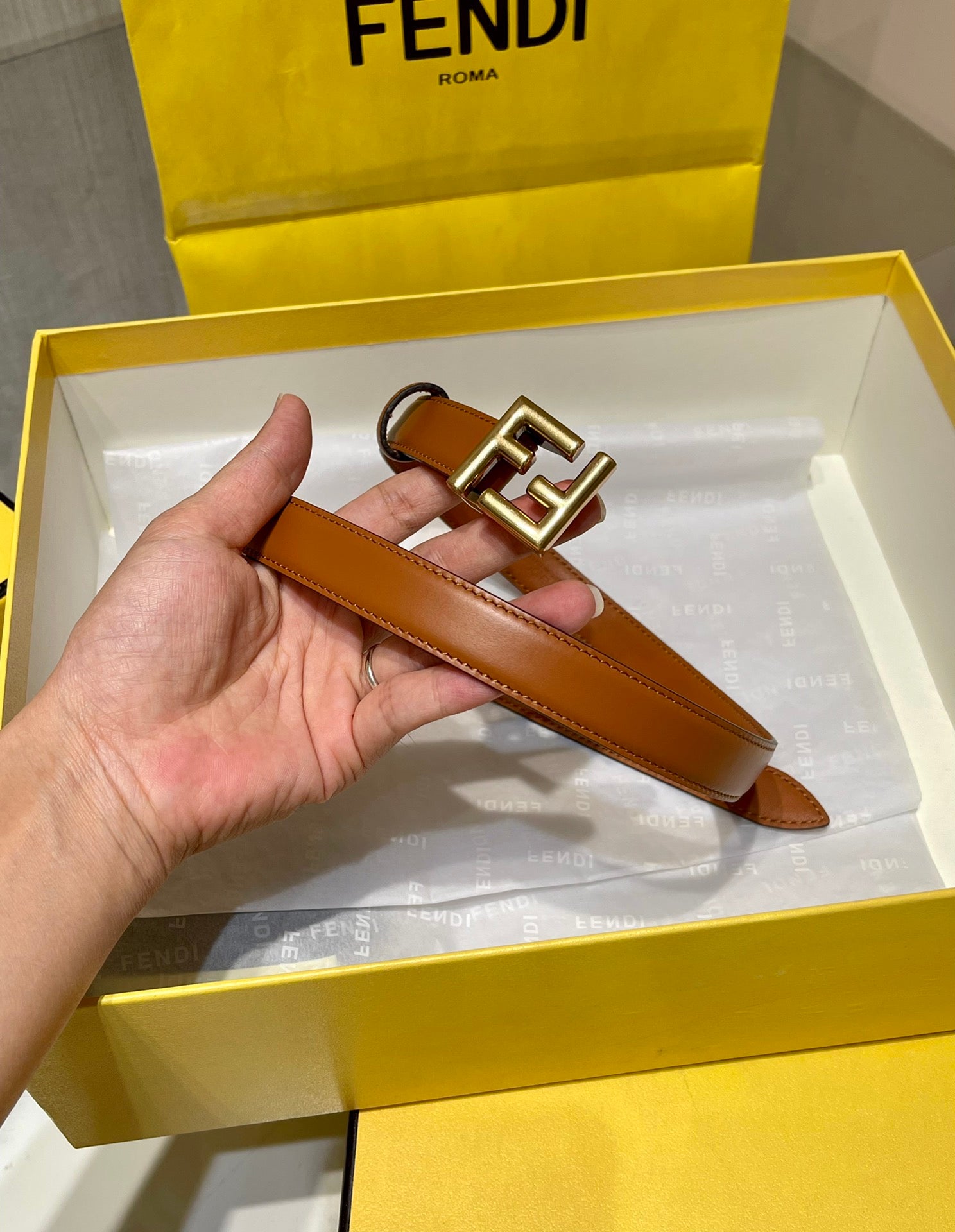 펜디 여성 벨트 1