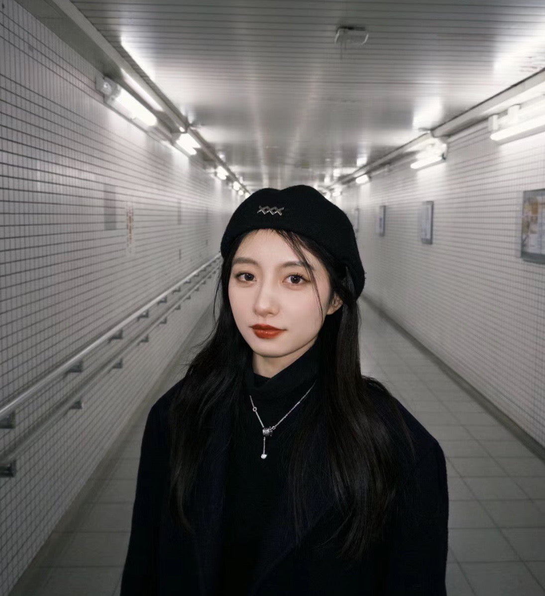 불가리 비제로원 락 세이브 더 칠드런 네크리스