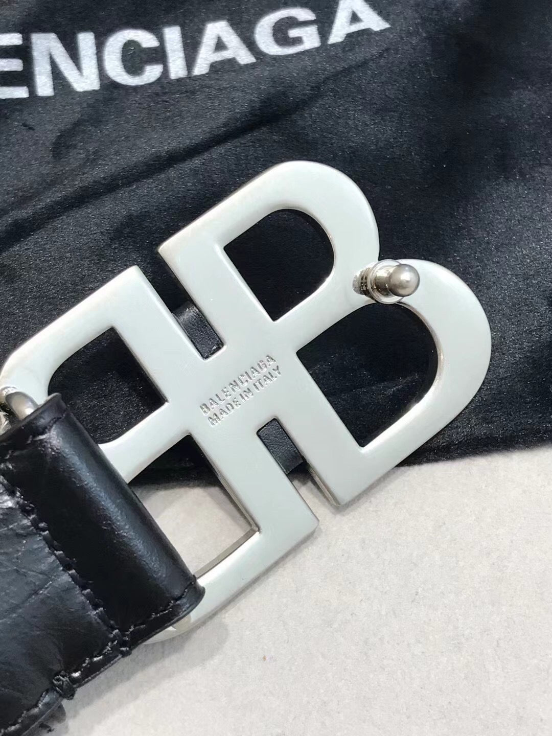 발렌시아가 남성 벨트 2