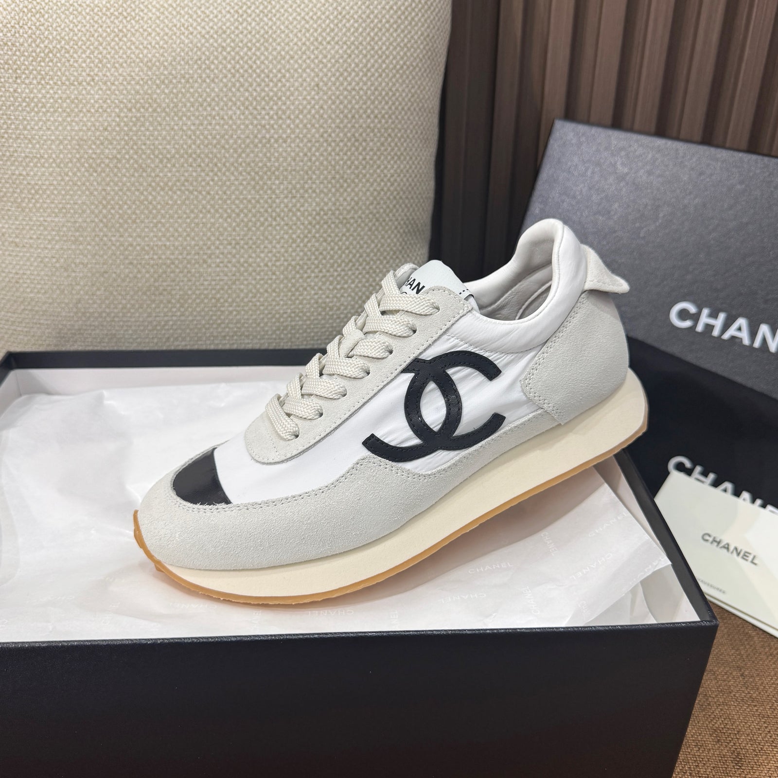 C 26SS 패브릭 스웨이드 카프스킨 스니커즈