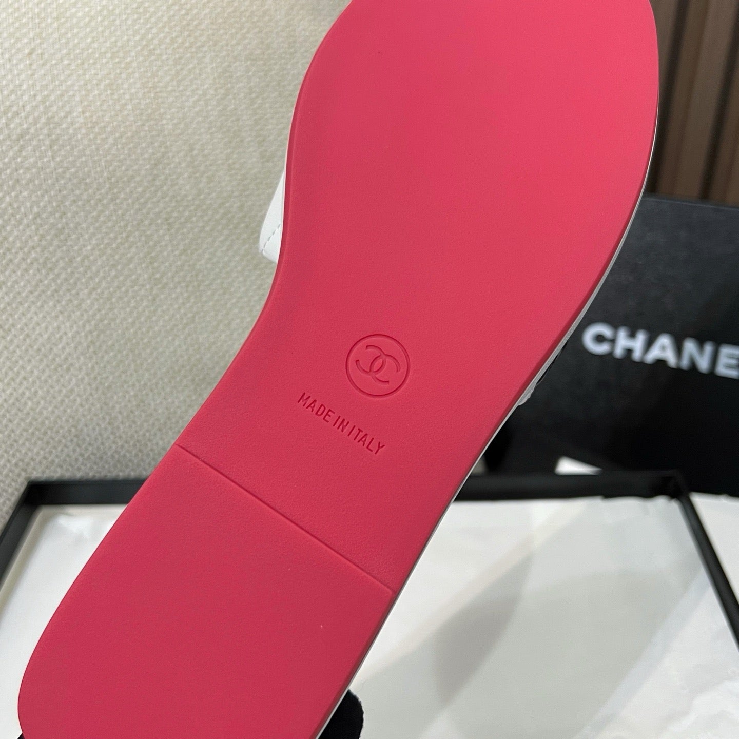 C CC 퀄팅 슬리퍼
