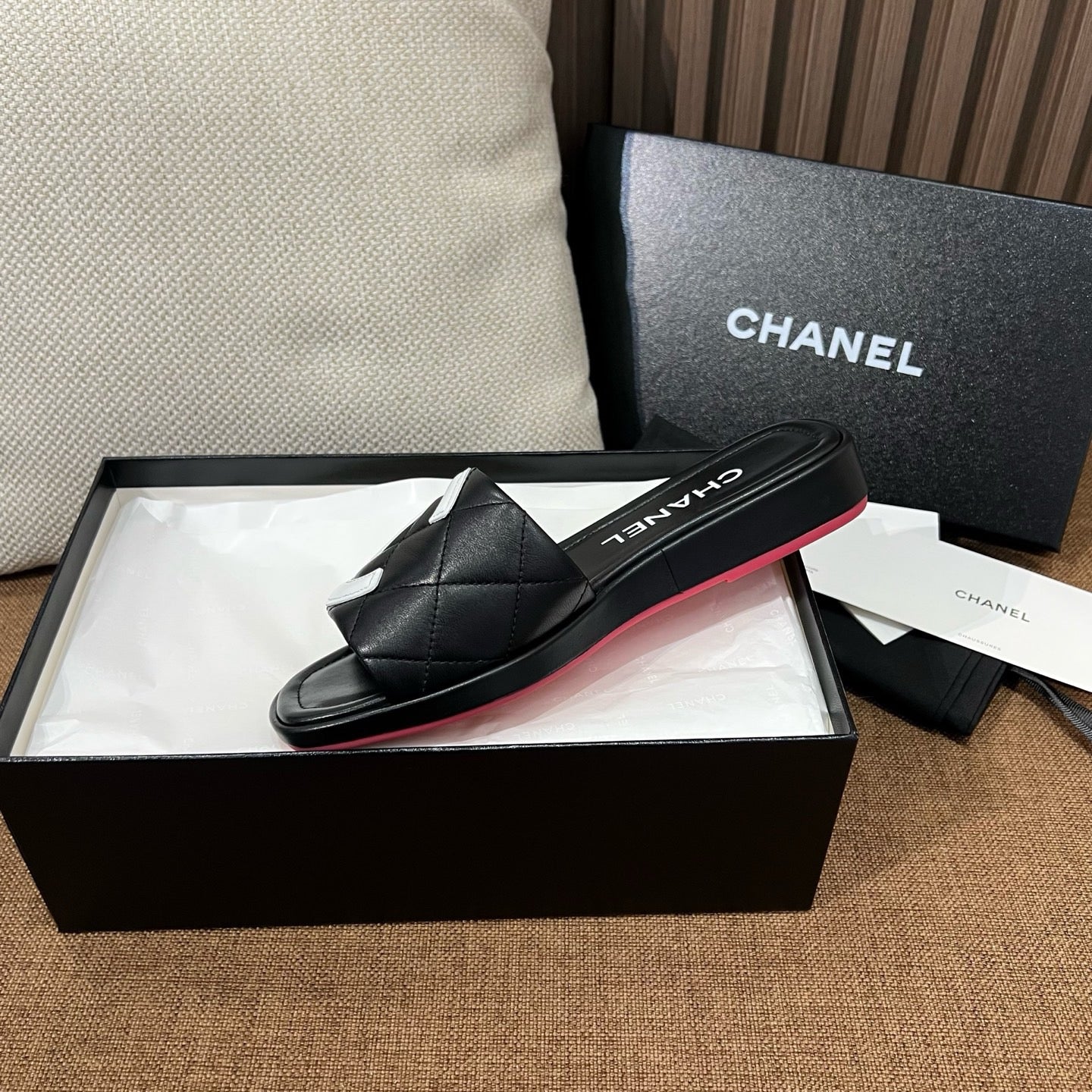 C CC 퀄팅 슬리퍼