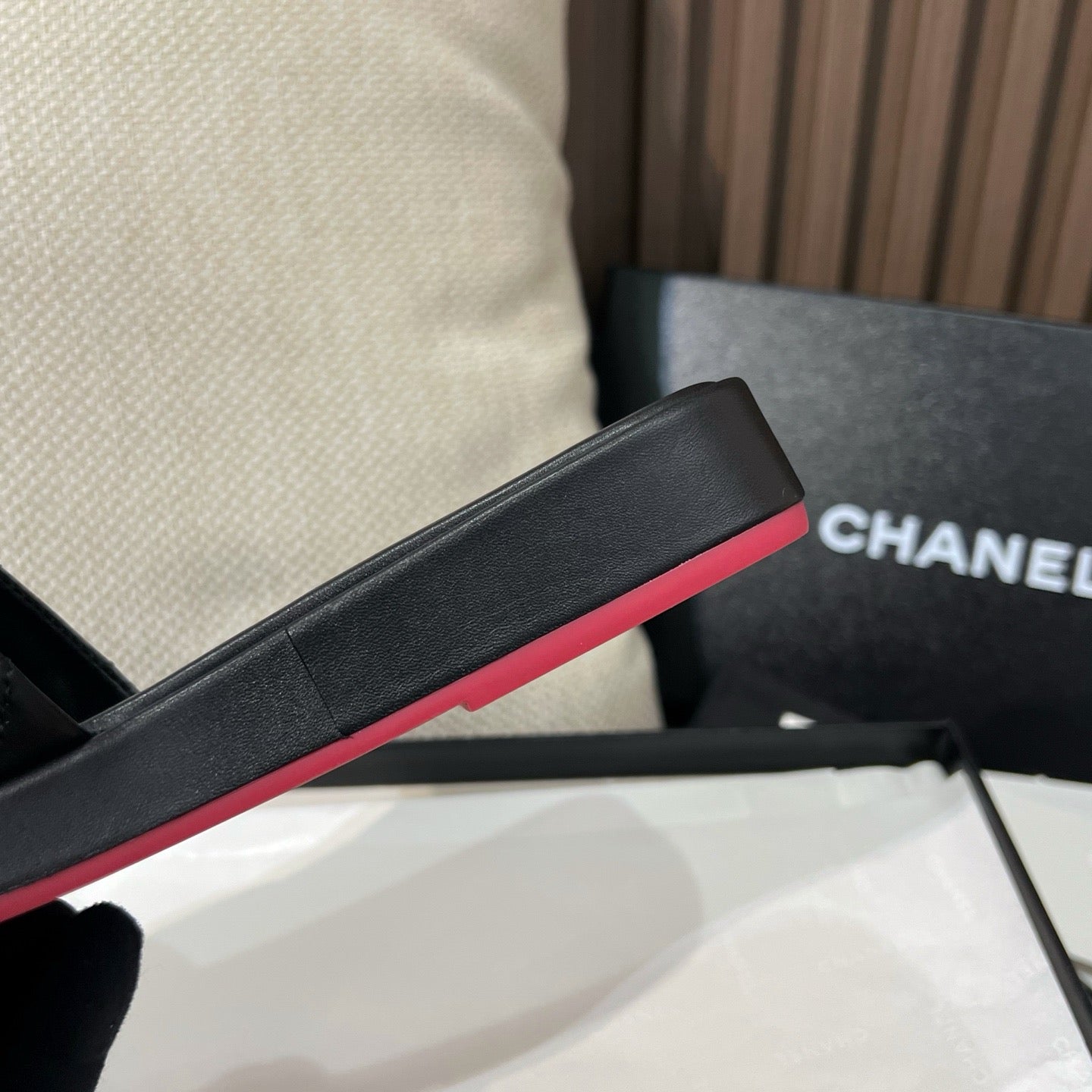 C CC 퀄팅 슬리퍼