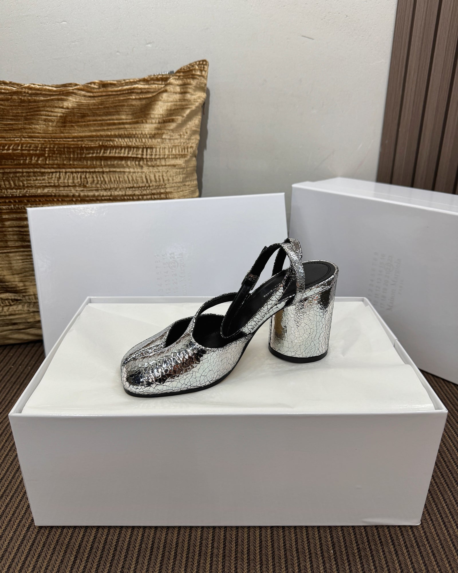 메종 마르지엘라 타비 펌프 샌들