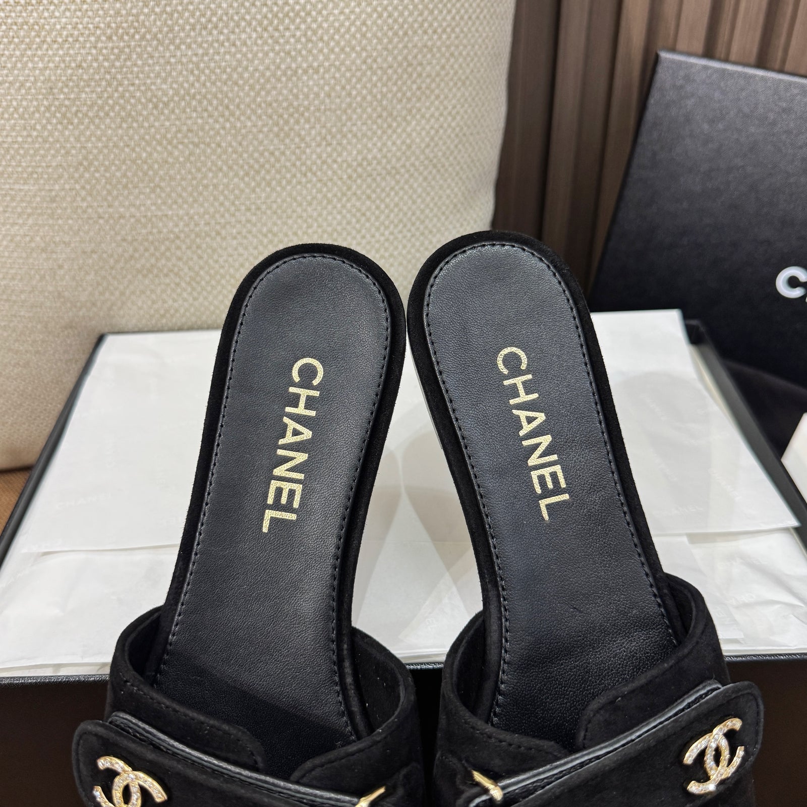 C 스웨이드 벨크로 뮬