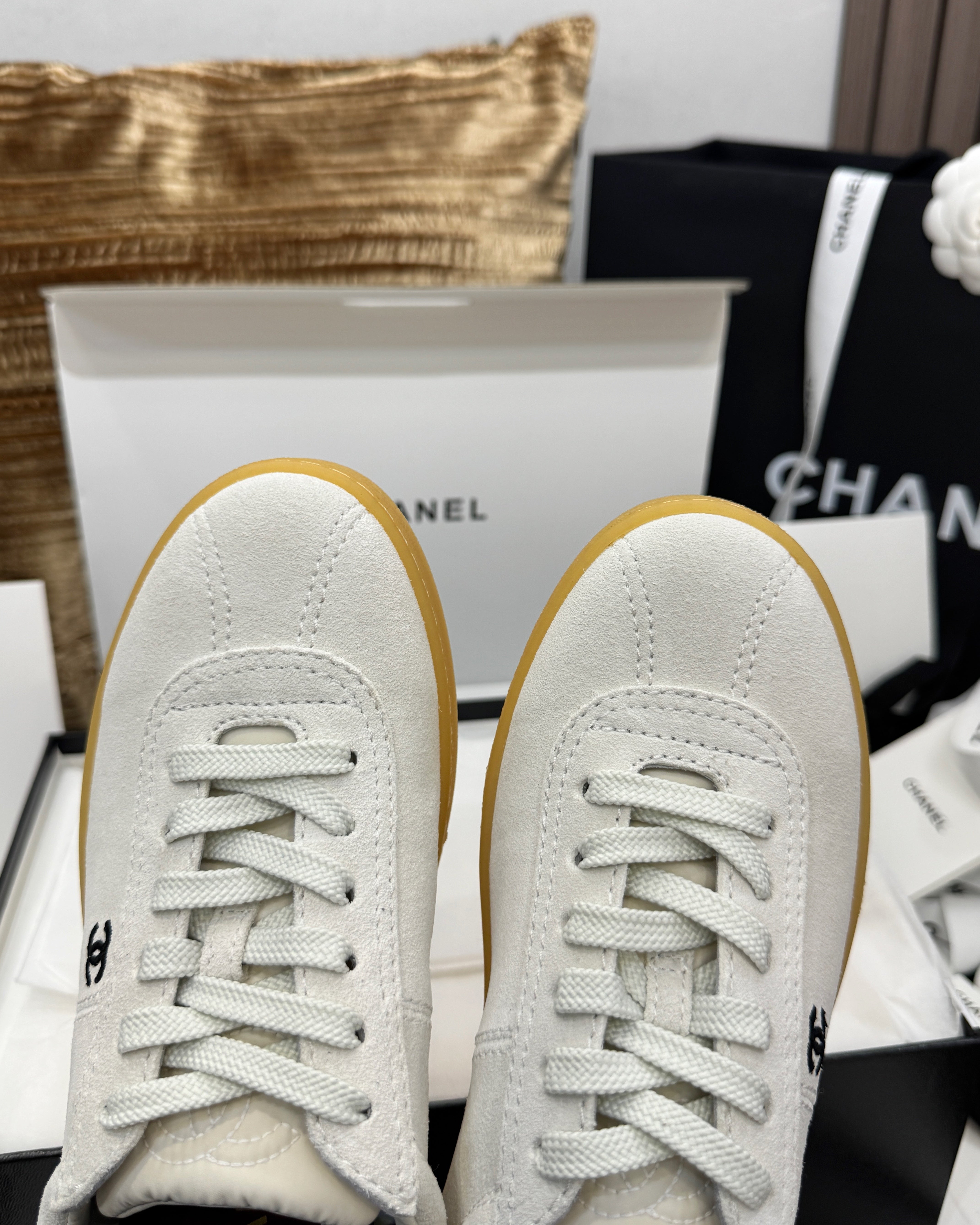 C 벨벳 카프스킨 독일군 스니커즈