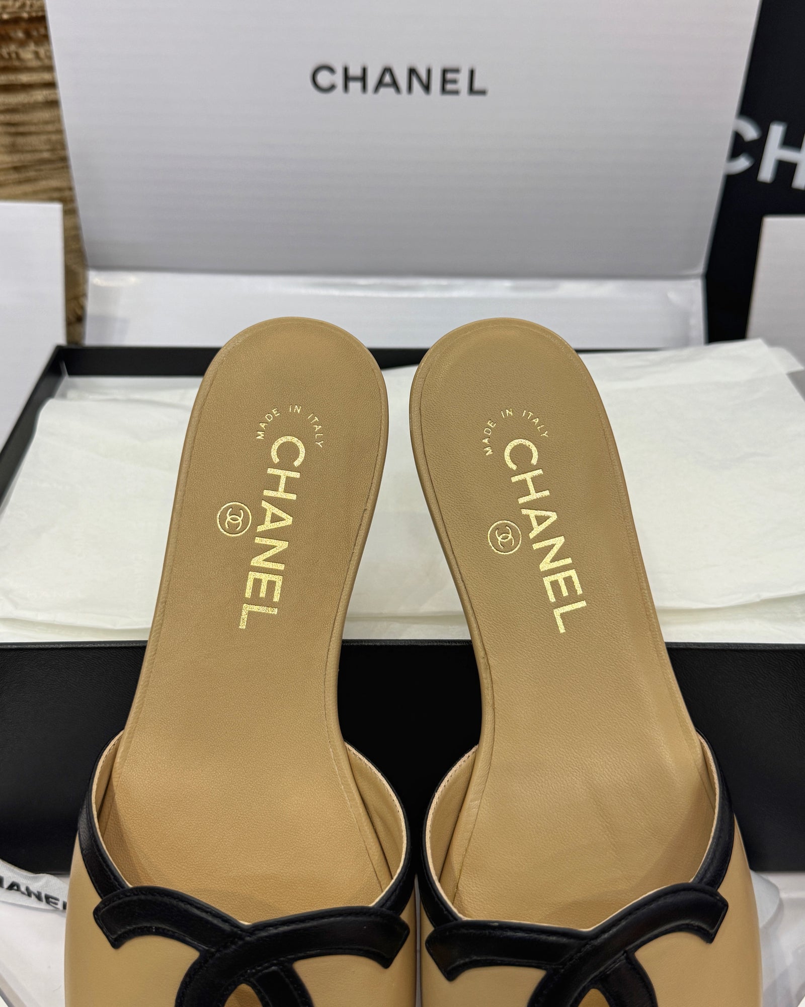 C 오버사이즈 CC로고 슬리퍼