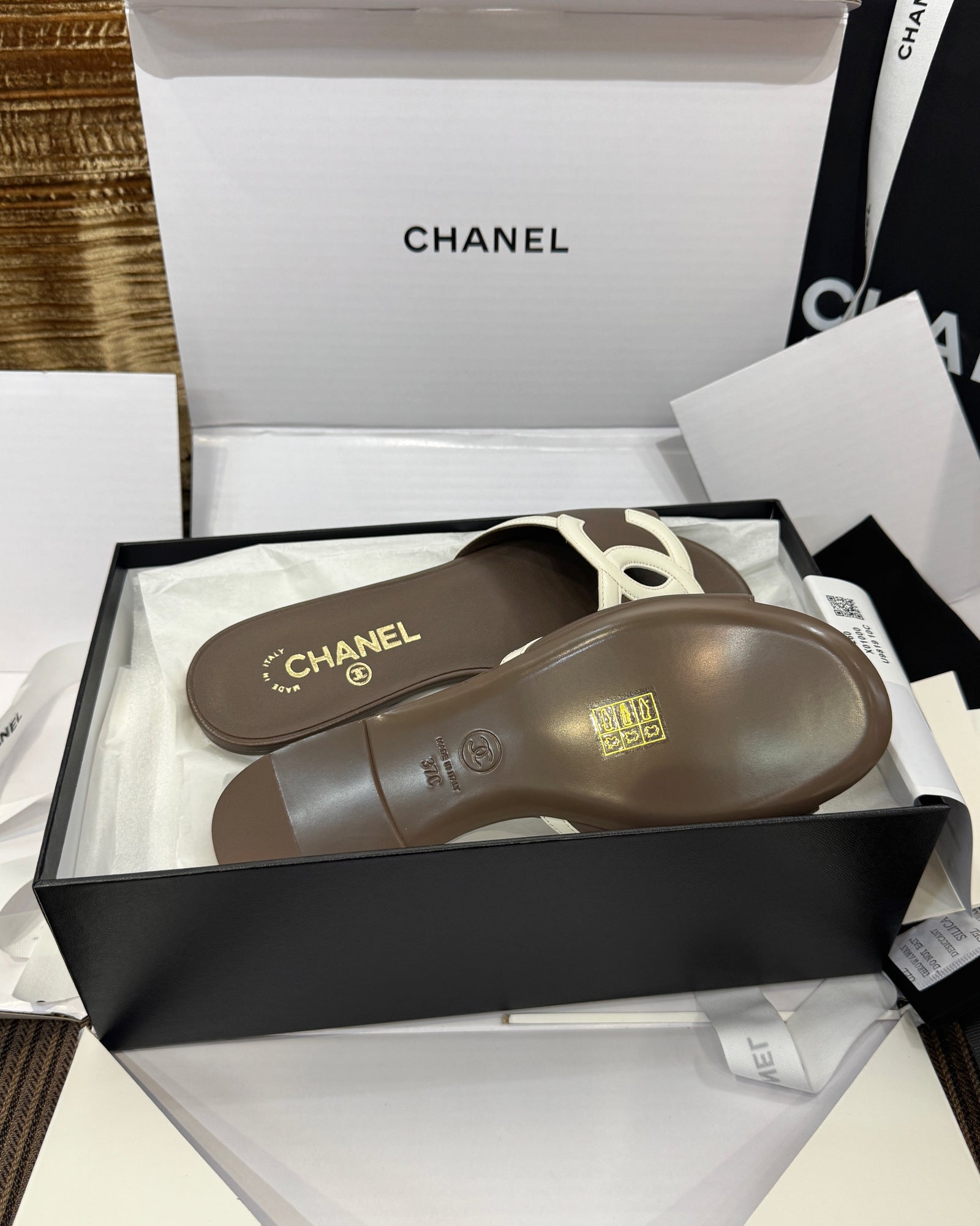 C 오버사이즈 CC로고 슬리퍼