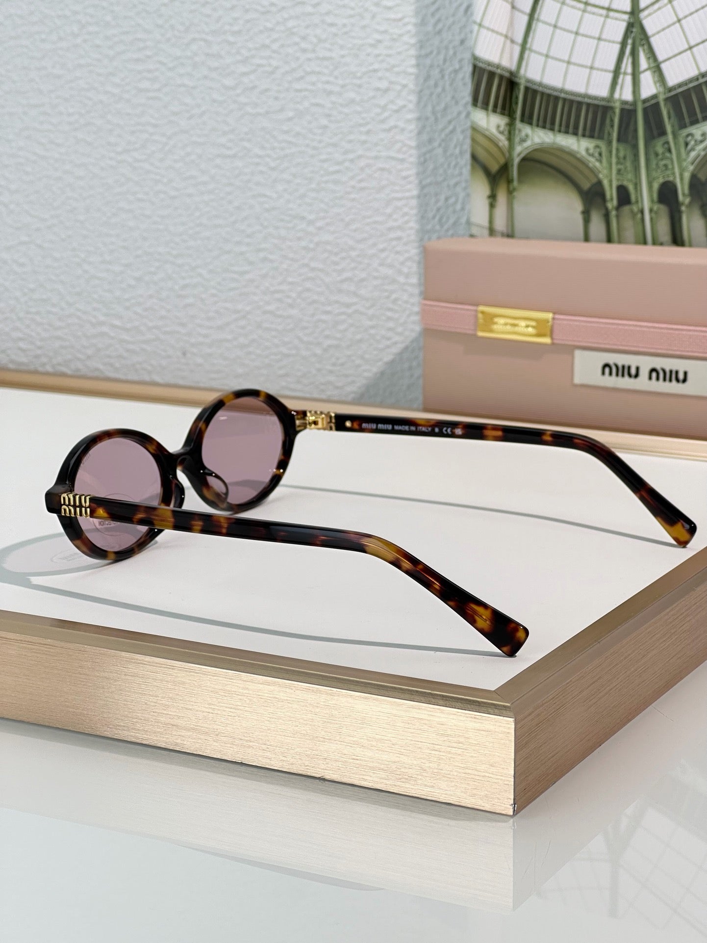 미우미우 선글라스 SMU04Z
