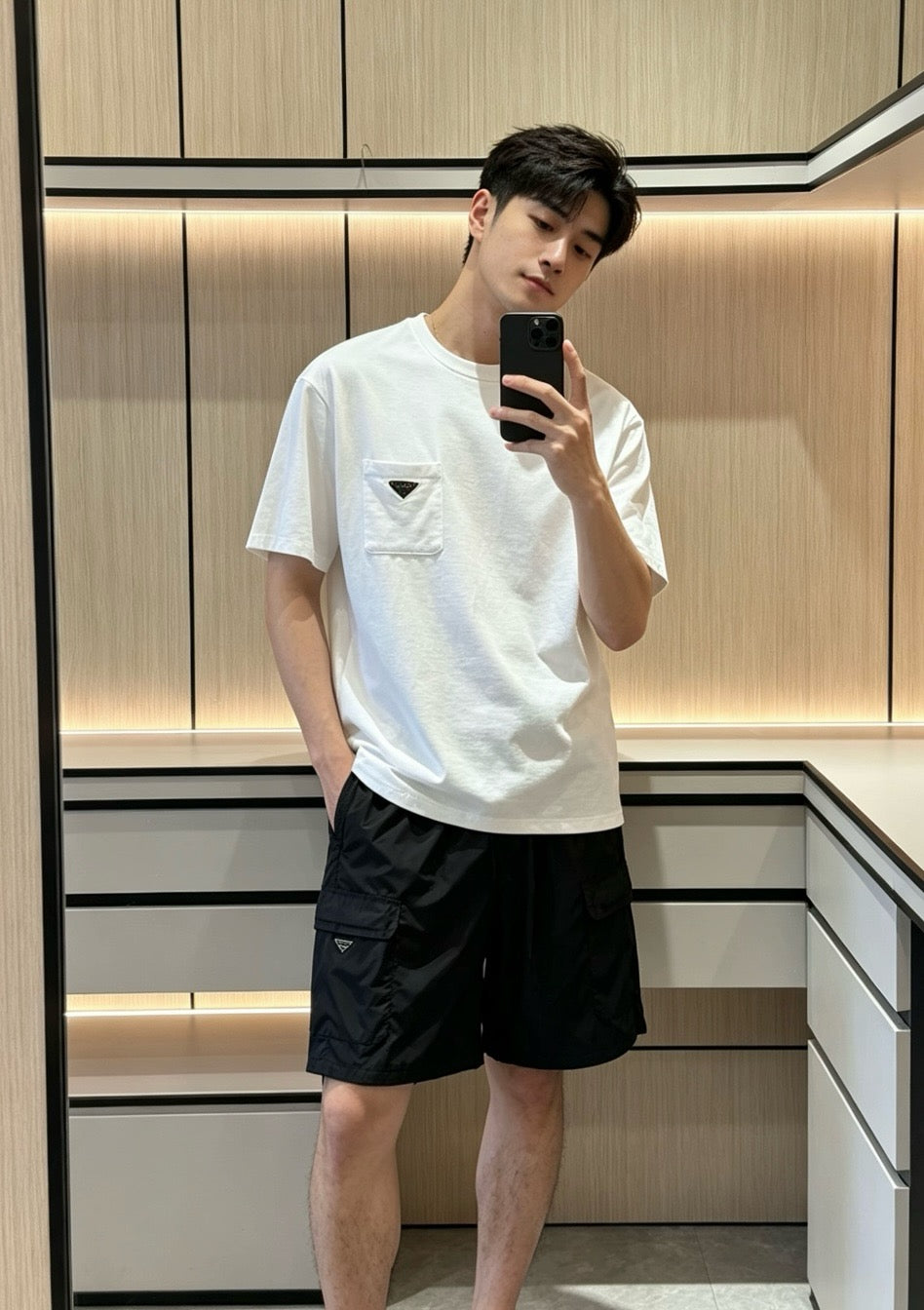 프라다 리나일론 카고 반바지