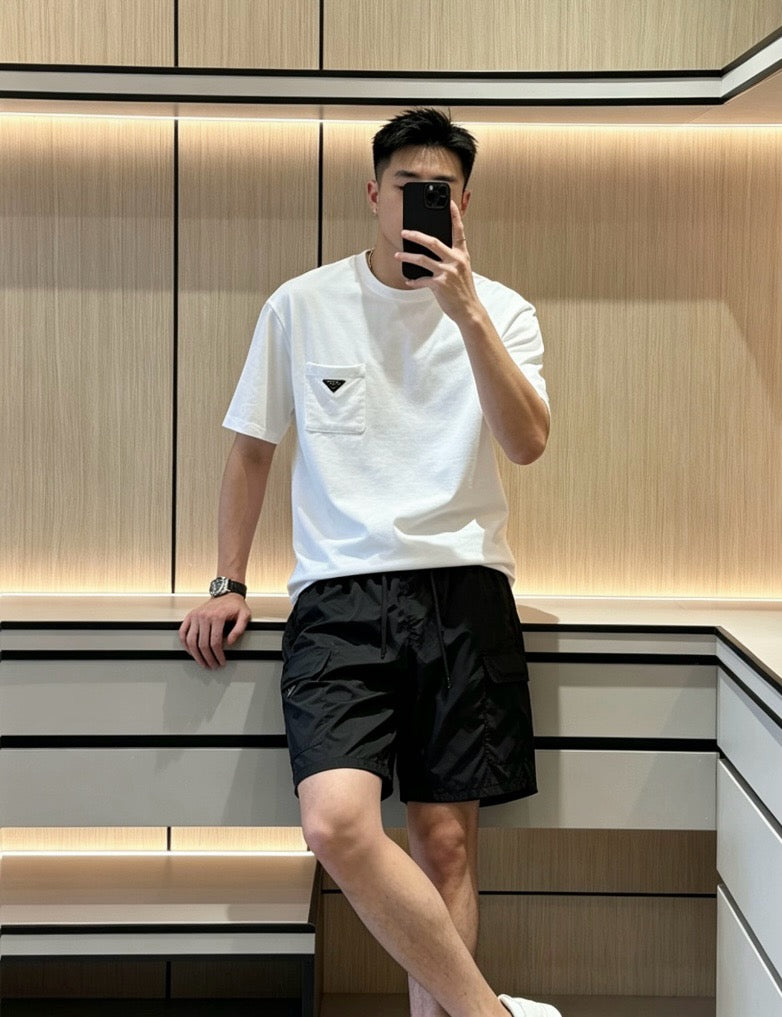프라다 리나일론 카고 반바지