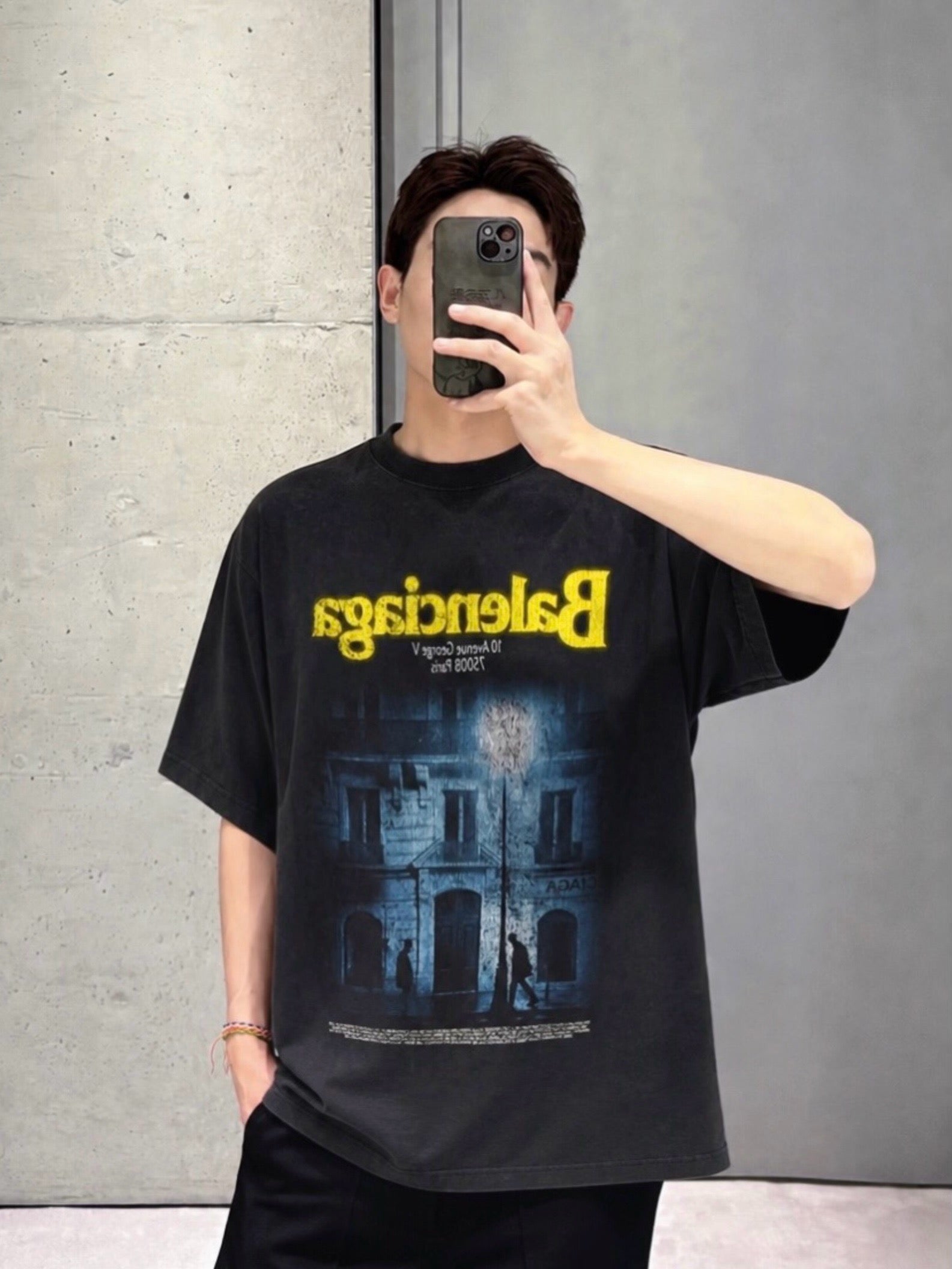 발렌시아가 디 어드레스 미디엄 핏 티셔츠