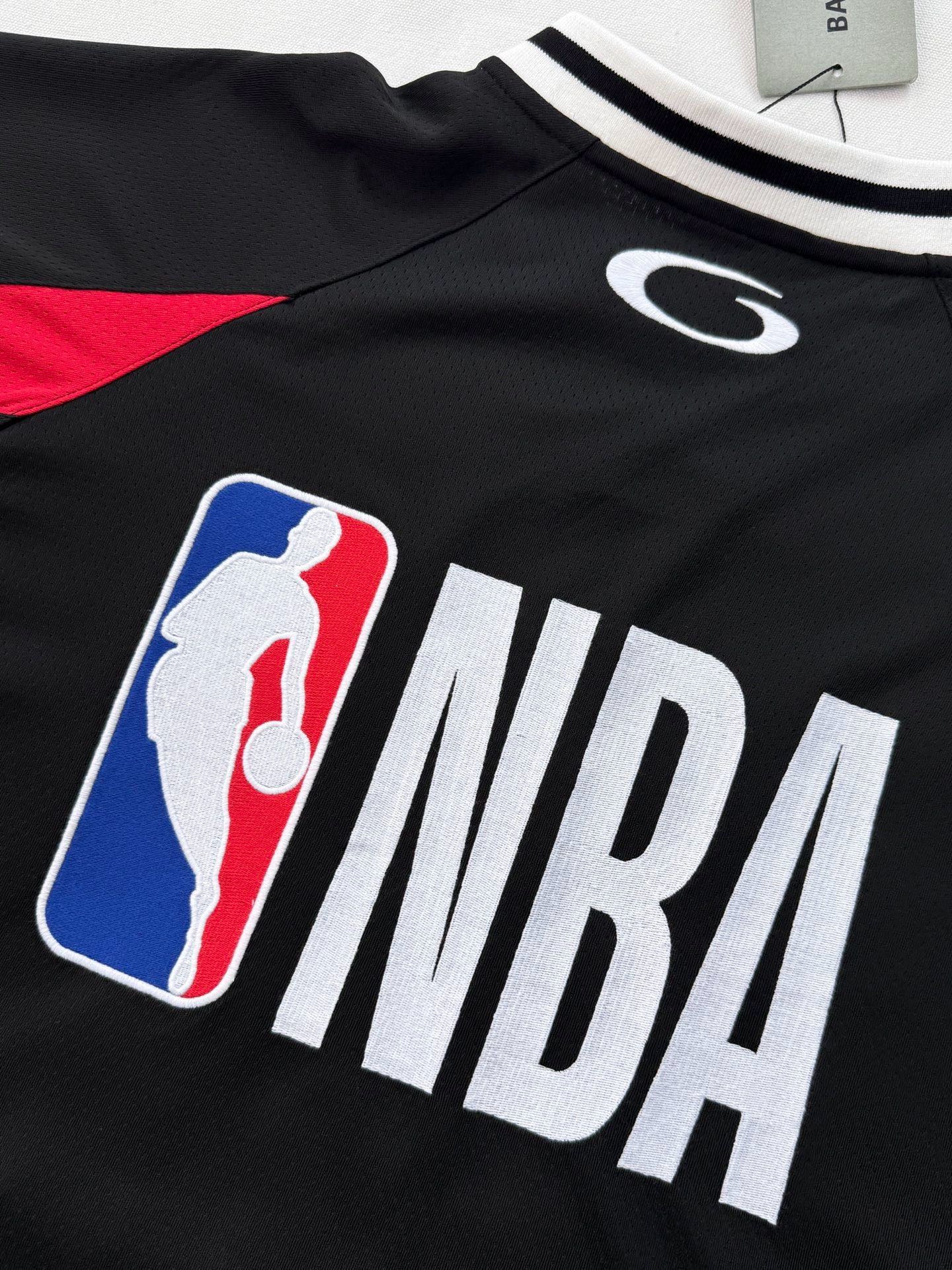 발렌시아가 X NBA 드라이 저지 티셔츠