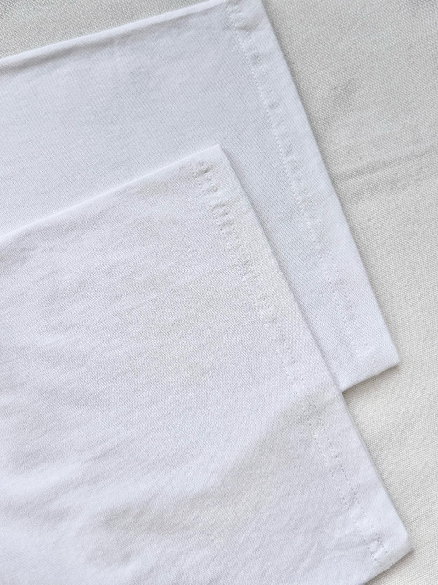발렌시아가 웻 브러시 오버사이즈 티셔츠