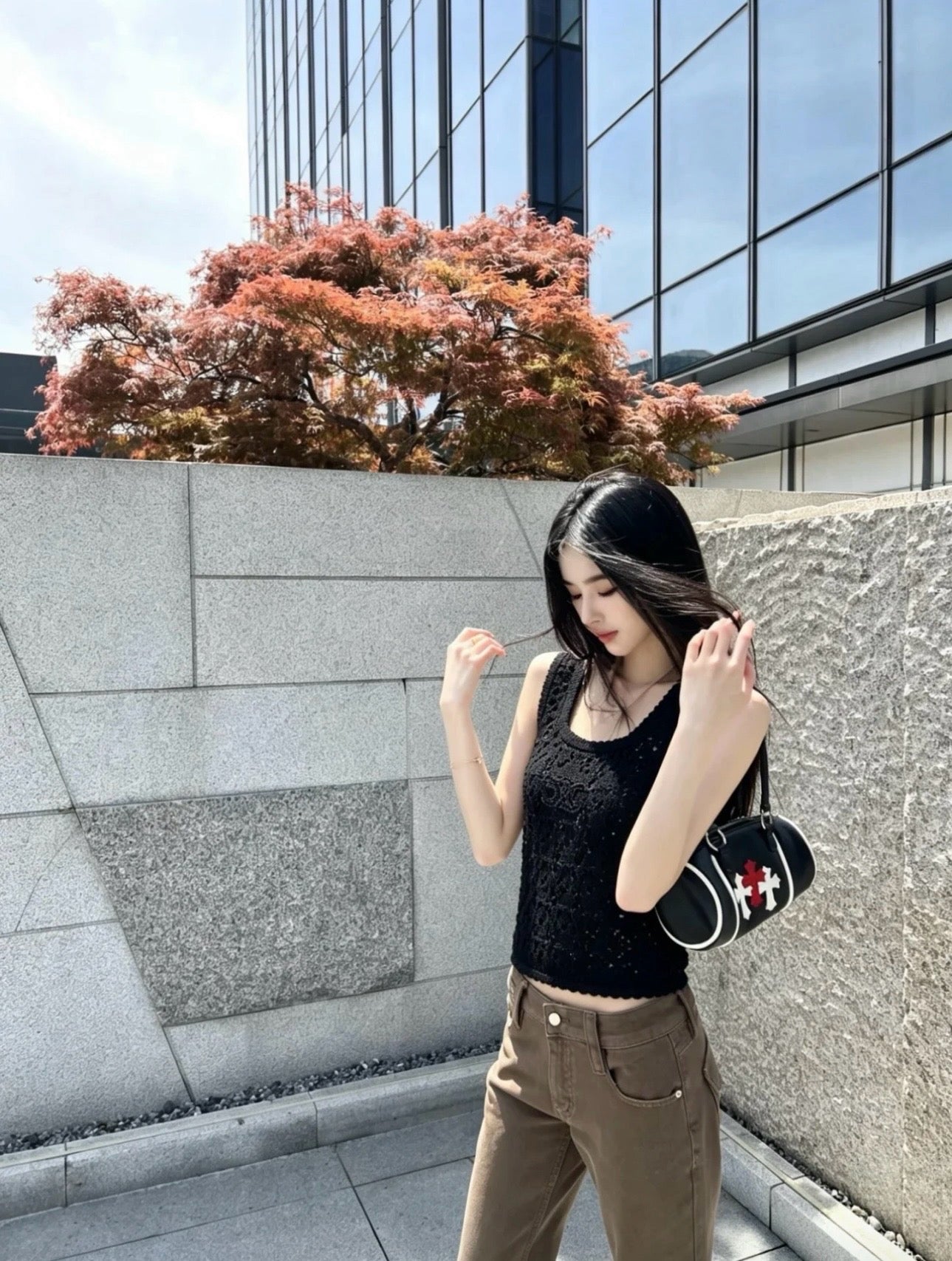 CEL 코튼 포인텔 크로셰 탱크탑