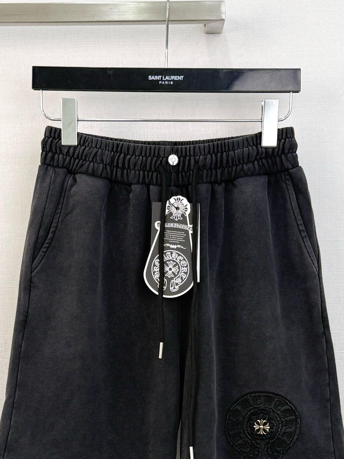 크롬하츠 피그먼트 반바지