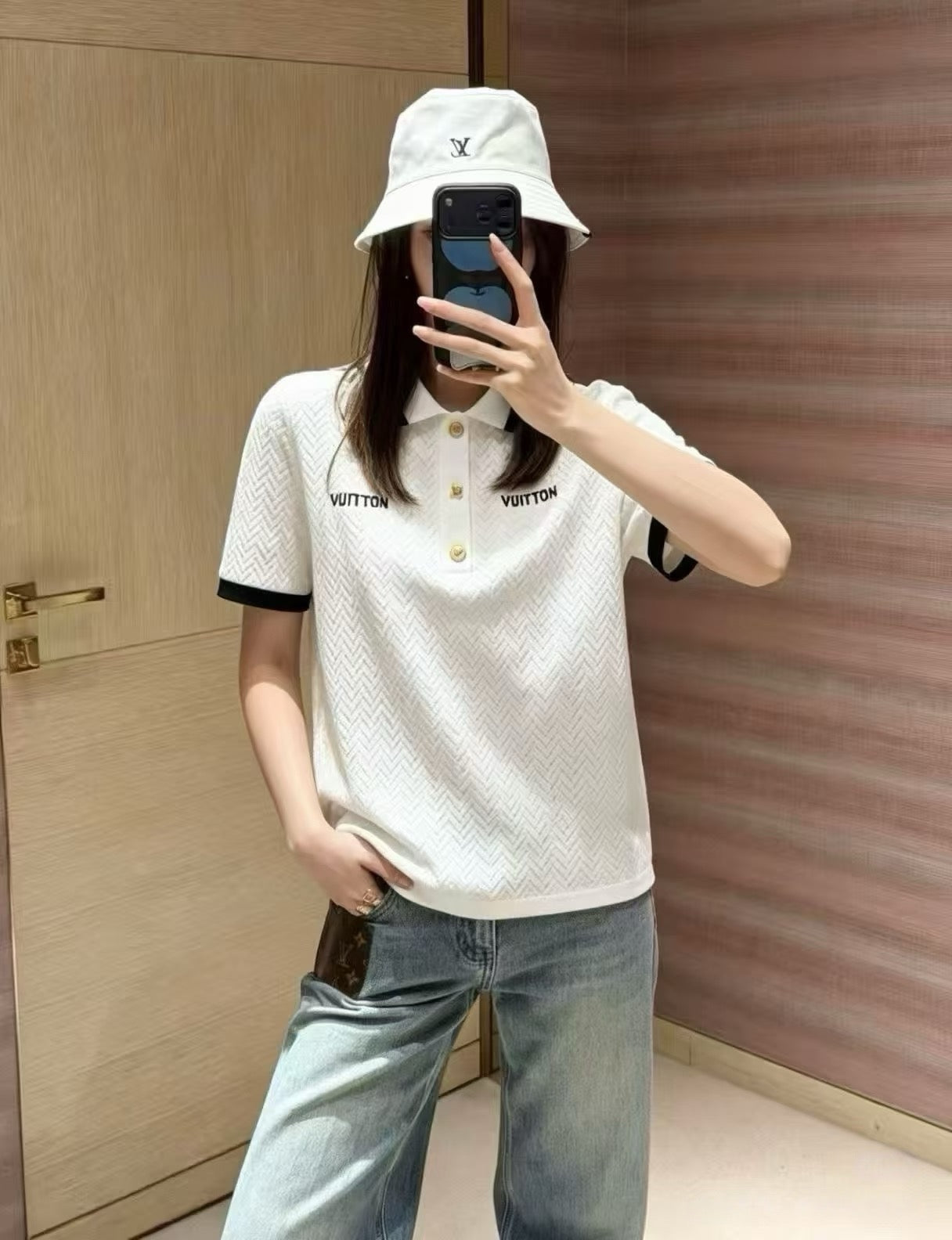 루이비통 포인텔 폴로 톱