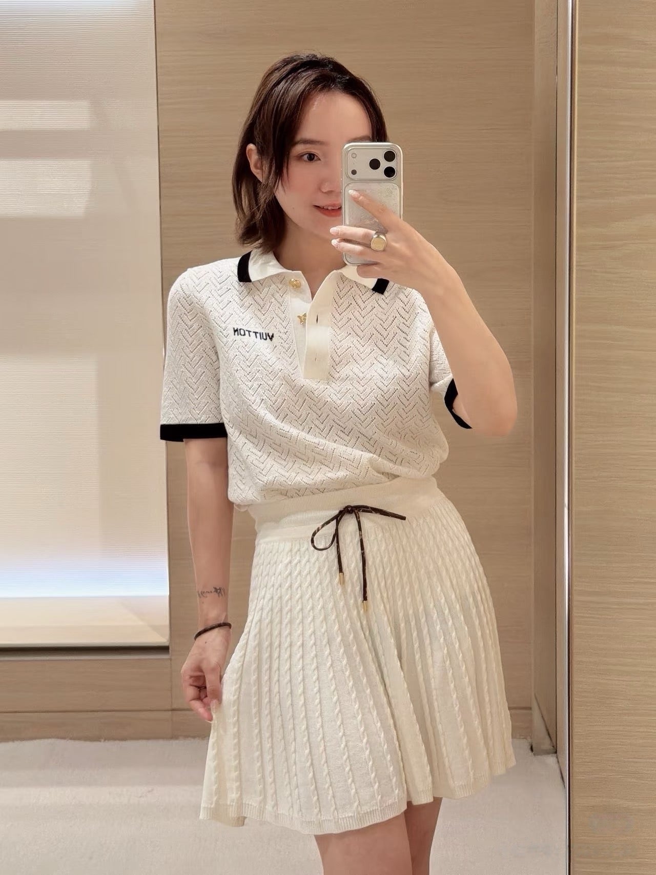 루이비통 포인텔 폴로 톱