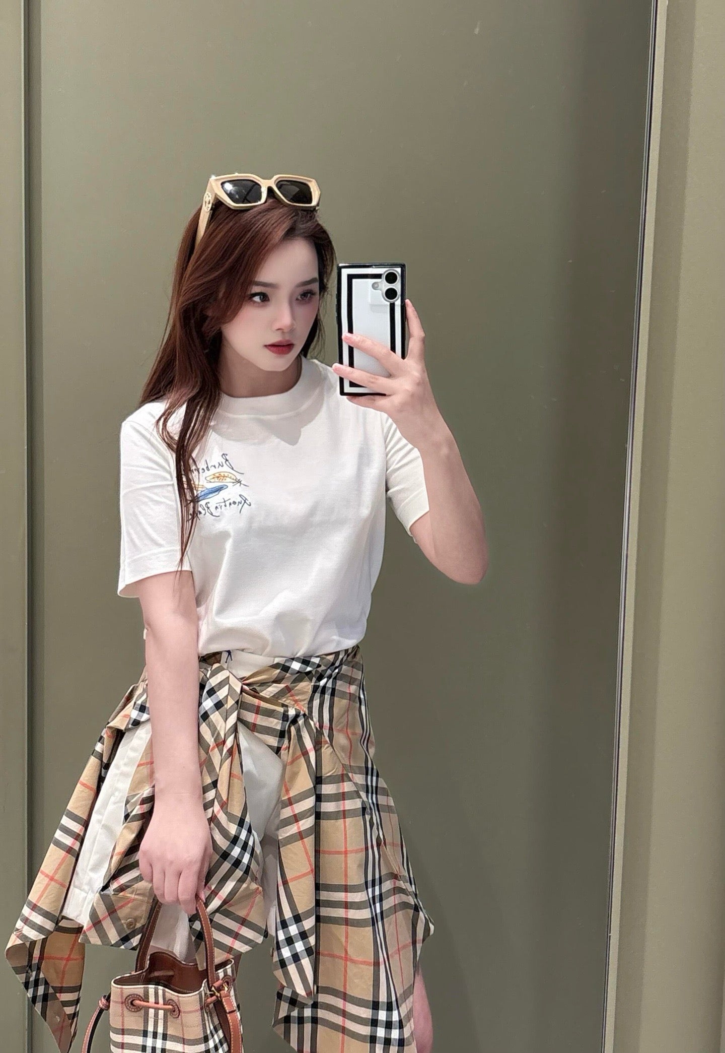 버버디 페더 프린트 코튼 티셔츠