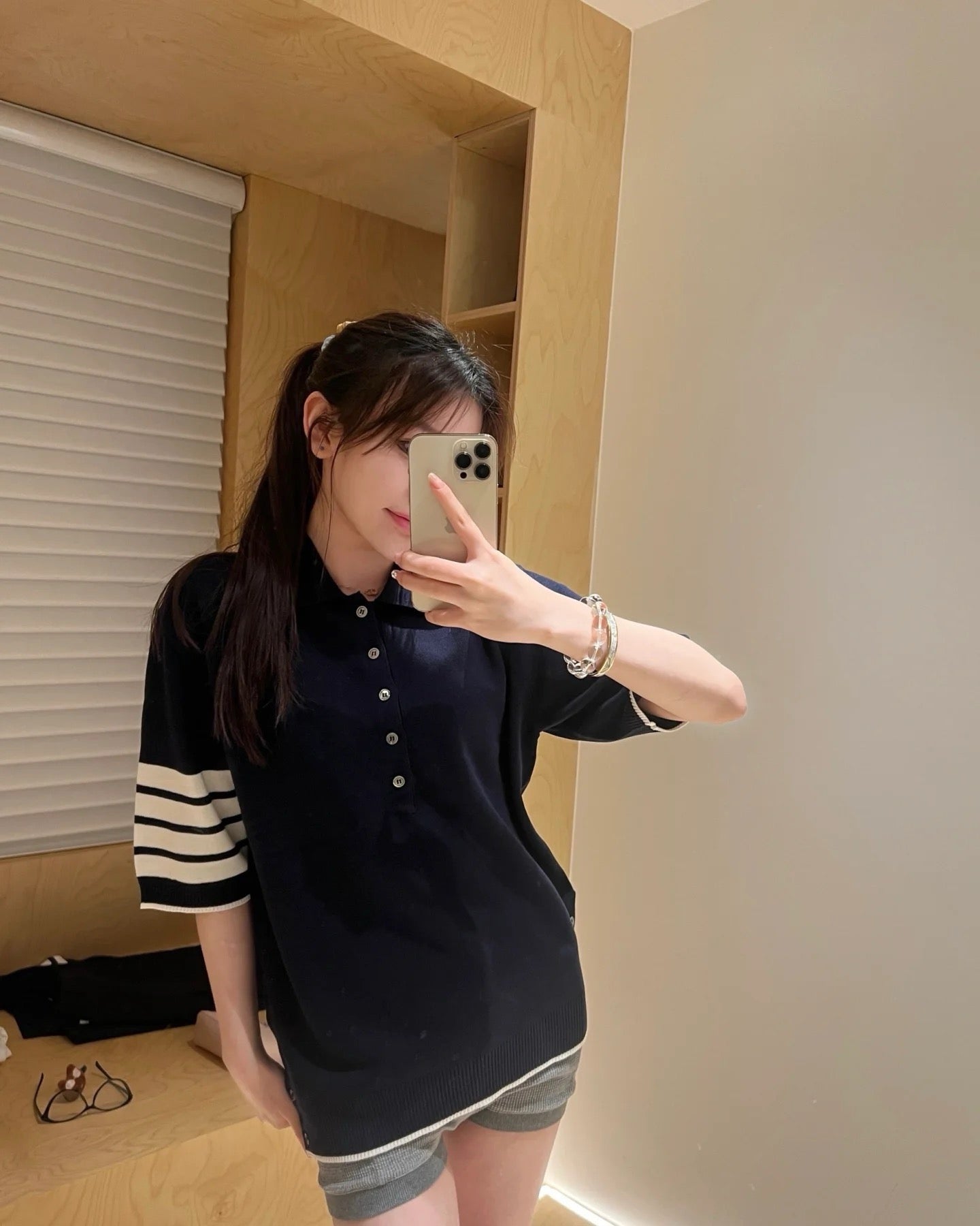 톰브라운 반팔 카라니트