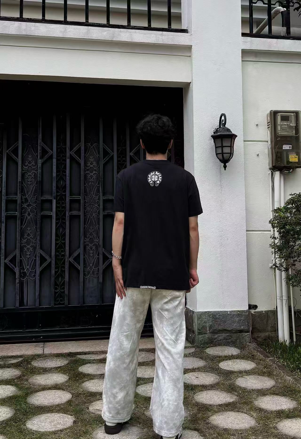 크롬하츠 대거 포켓 티셔츠