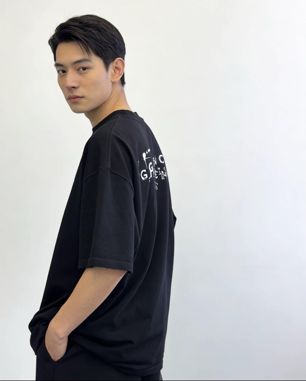 지방시 스탬프 프린트 티셔츠
