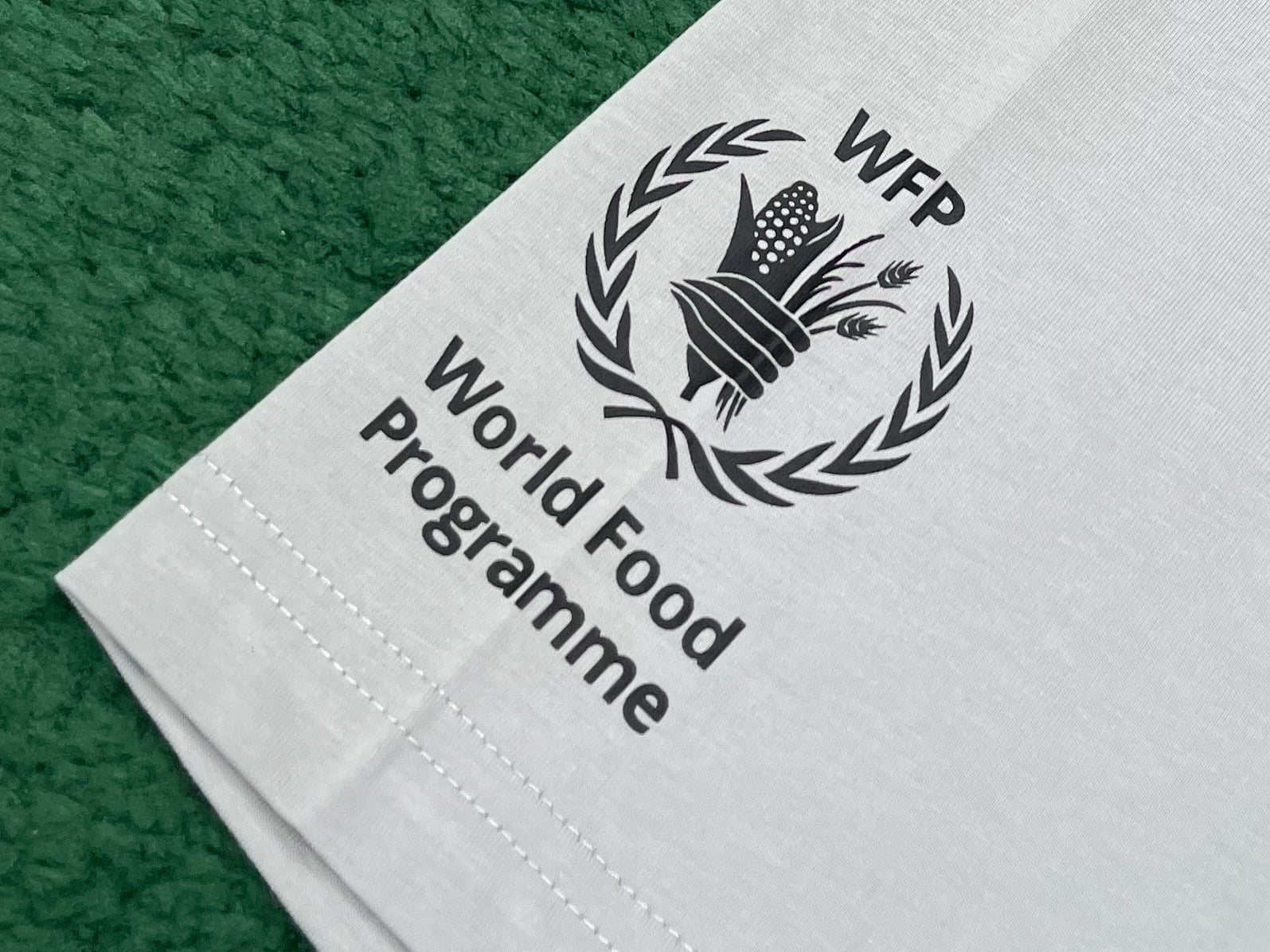 발렌시아가 WFP 미디엄 핏 티셔츠
