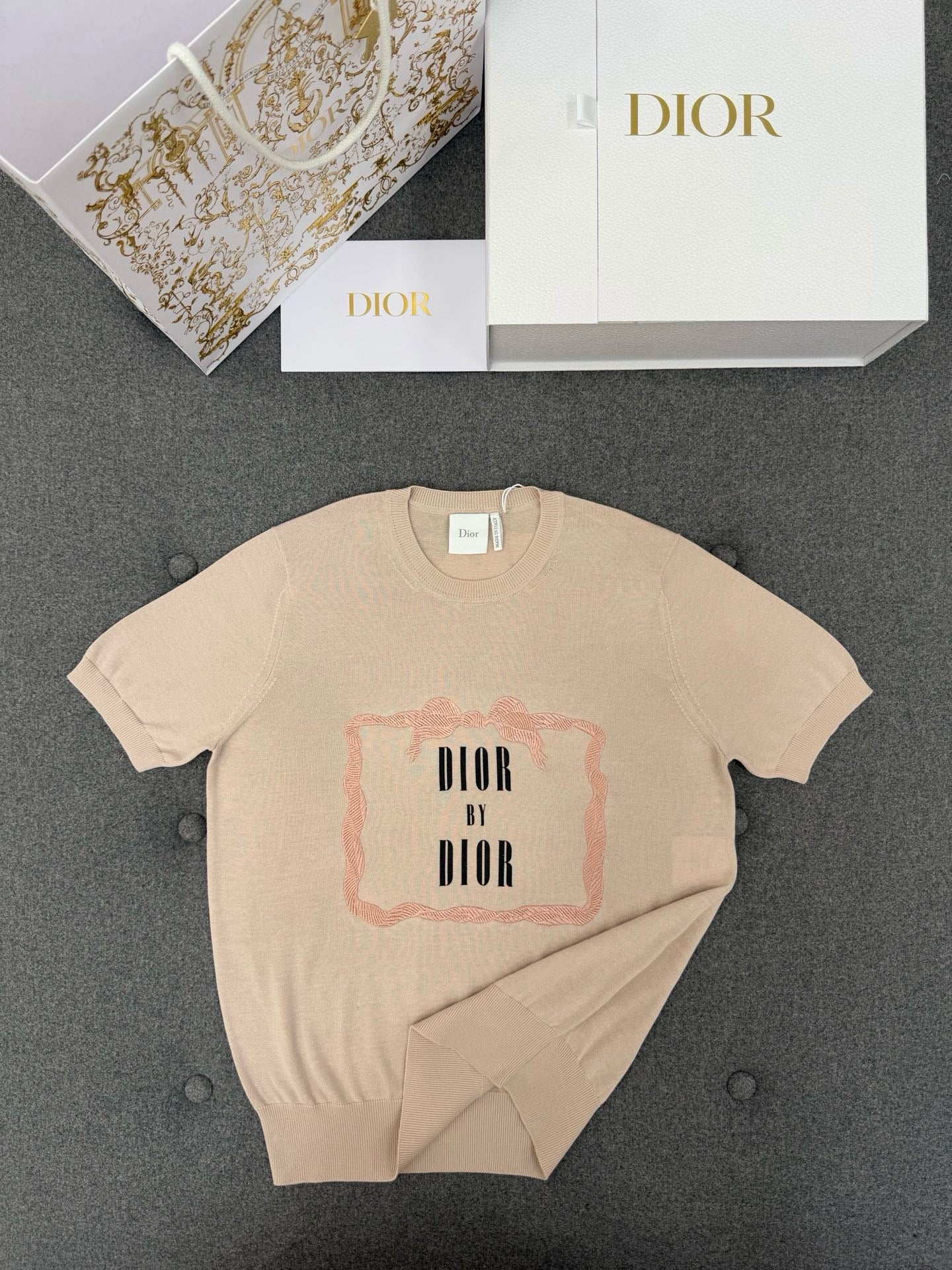디올 오버사이즈 엠브로이드 북 커버 셔츠