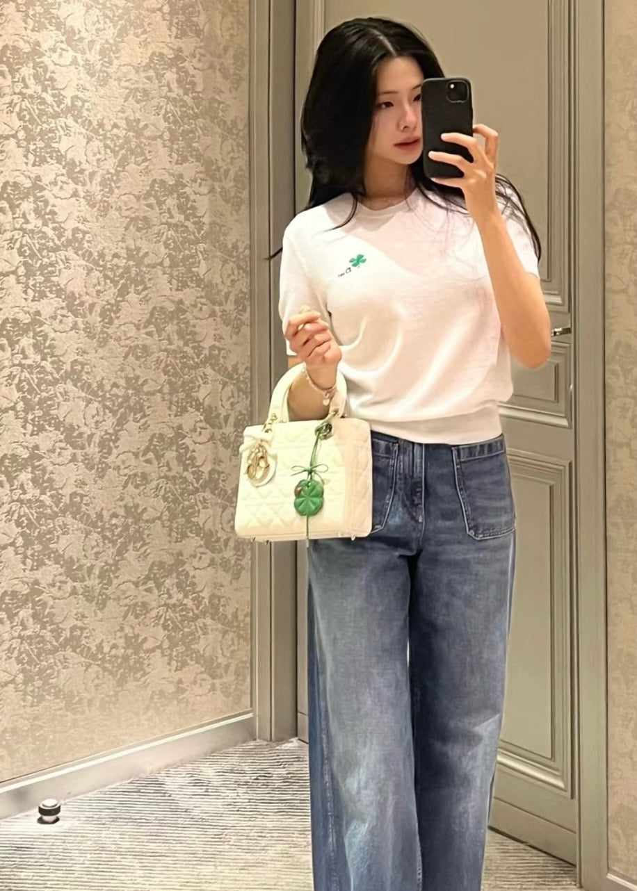 디올 반소매 피티드 클로버 스웨터