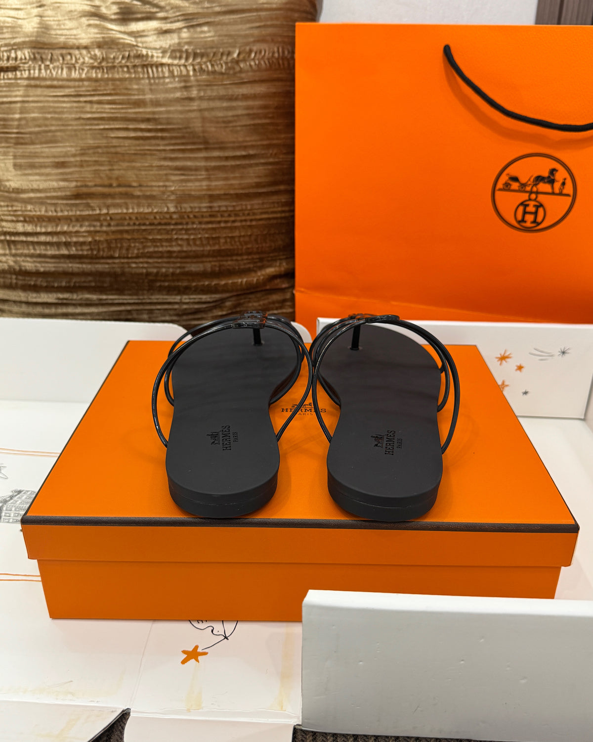 에르메스 미코노스 샌들