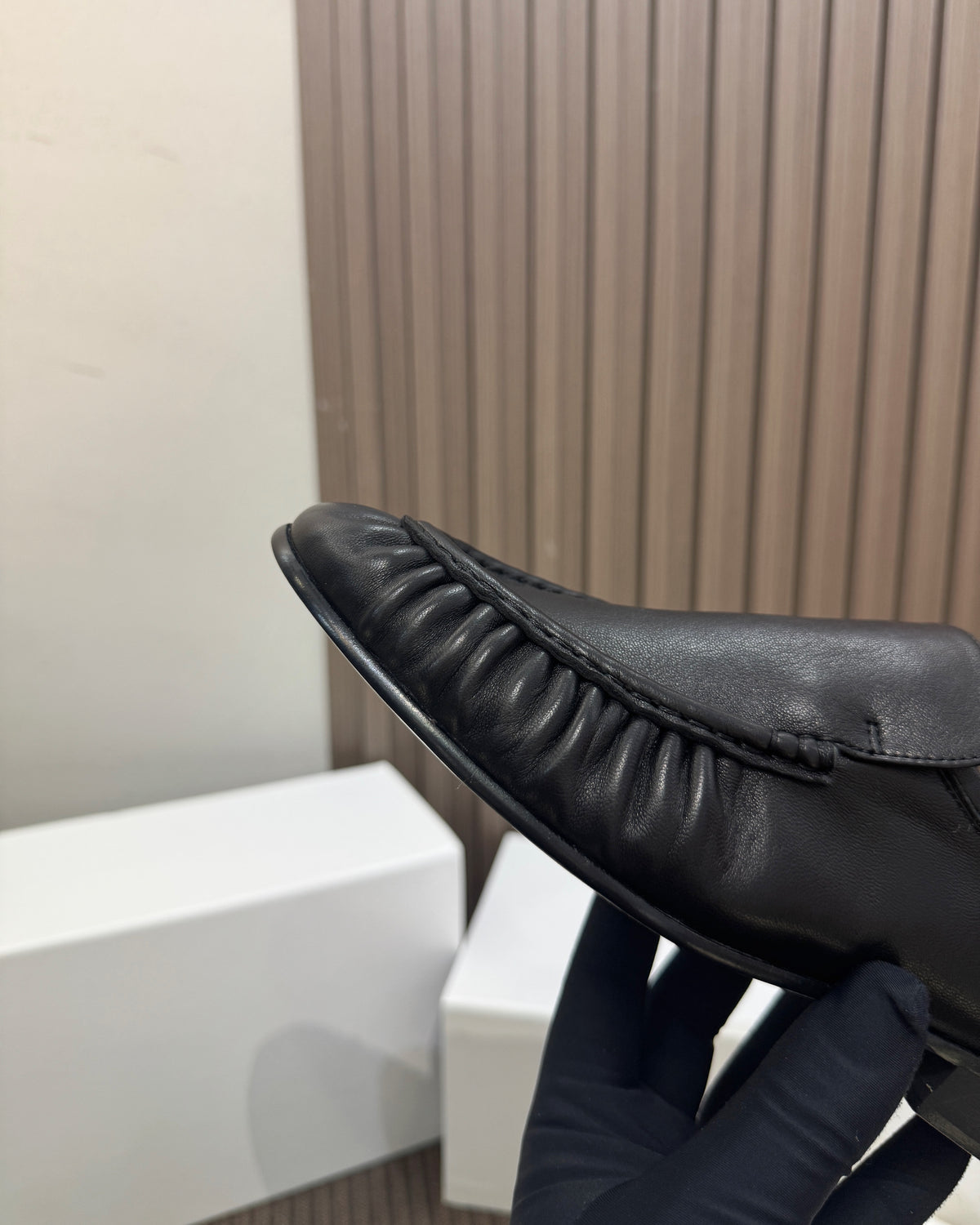 더로우 소프트 모카신 투 래커