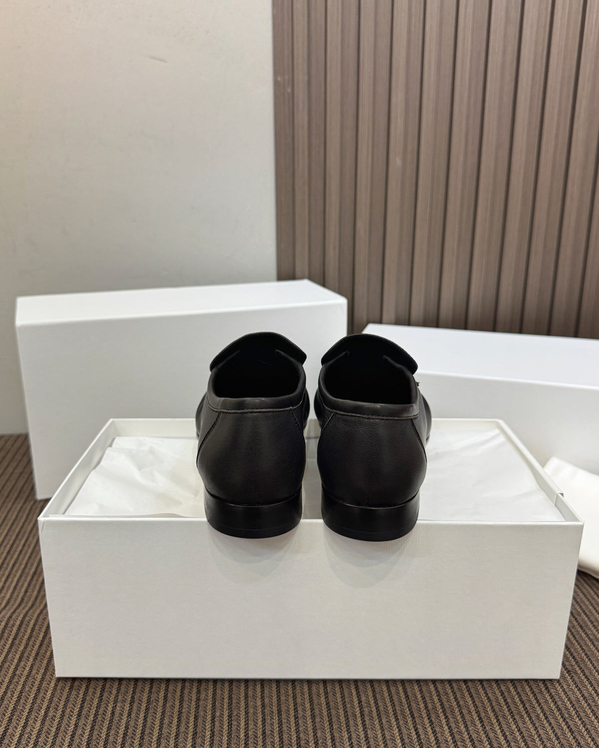 더로우 소프트 모카신 투 래커