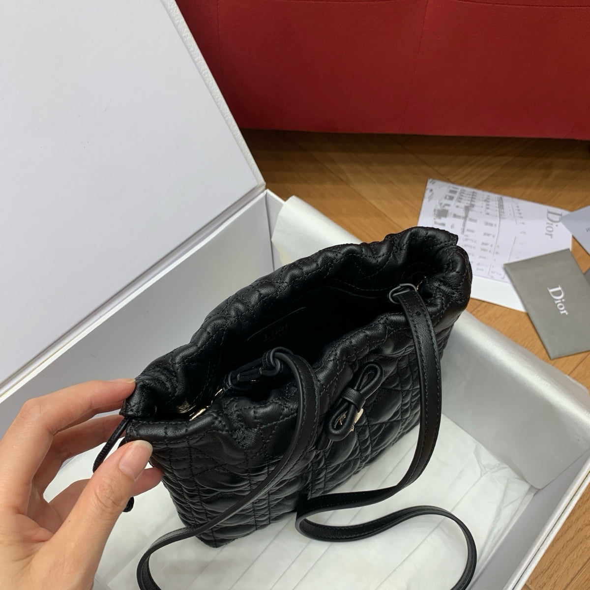 디올 어디오러블 버킷백 미니