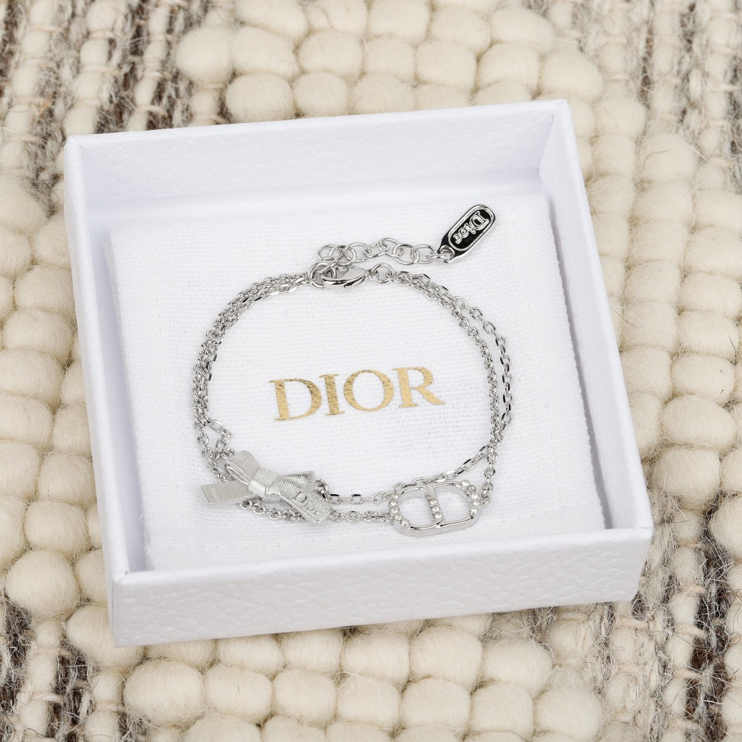 디올 CD 퍼루어 팔찌