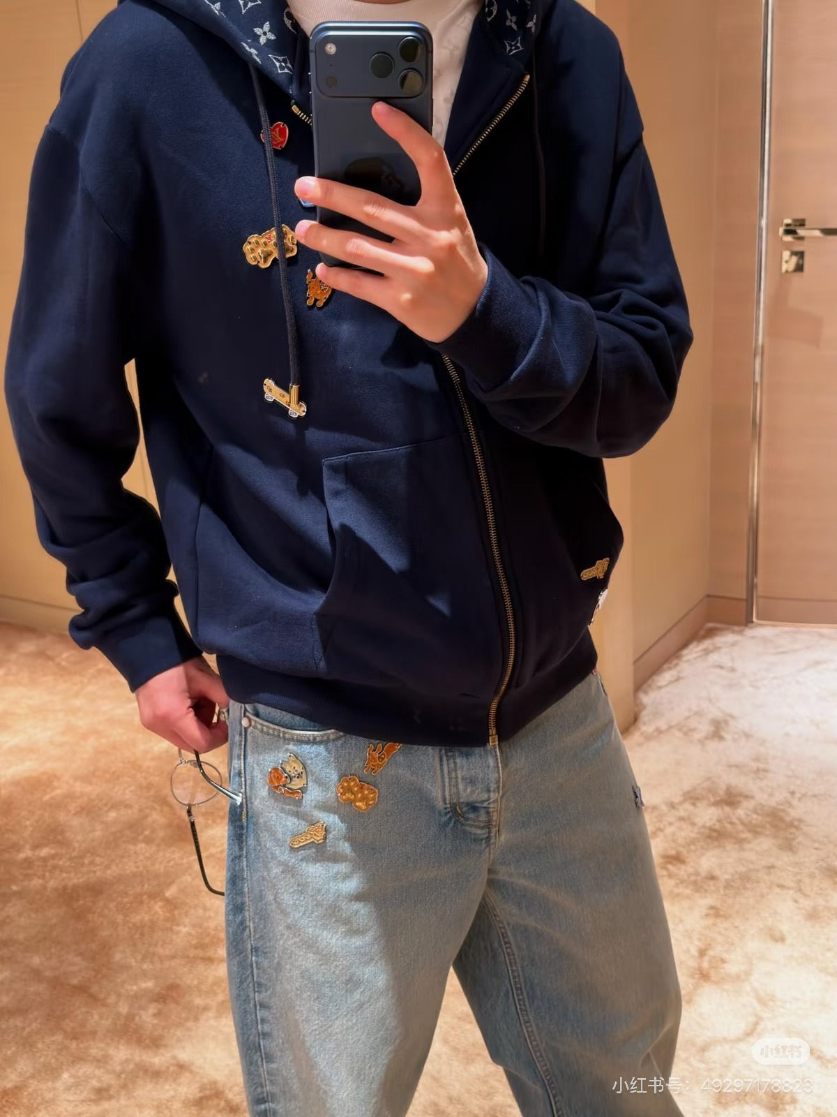 루이비통 칠석 지퍼업 후드 파커